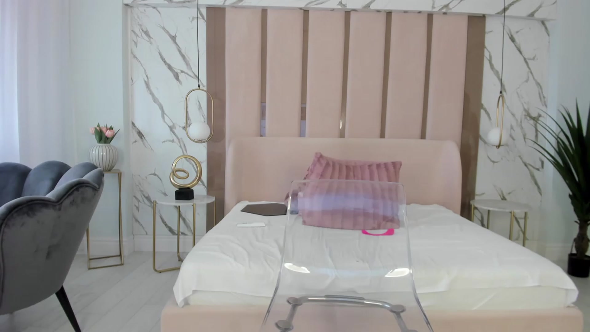Gallery image thumbnail from Pixxie_x's myfreecams stream on, 07/31/2023, 09:09 image 6 of 20
