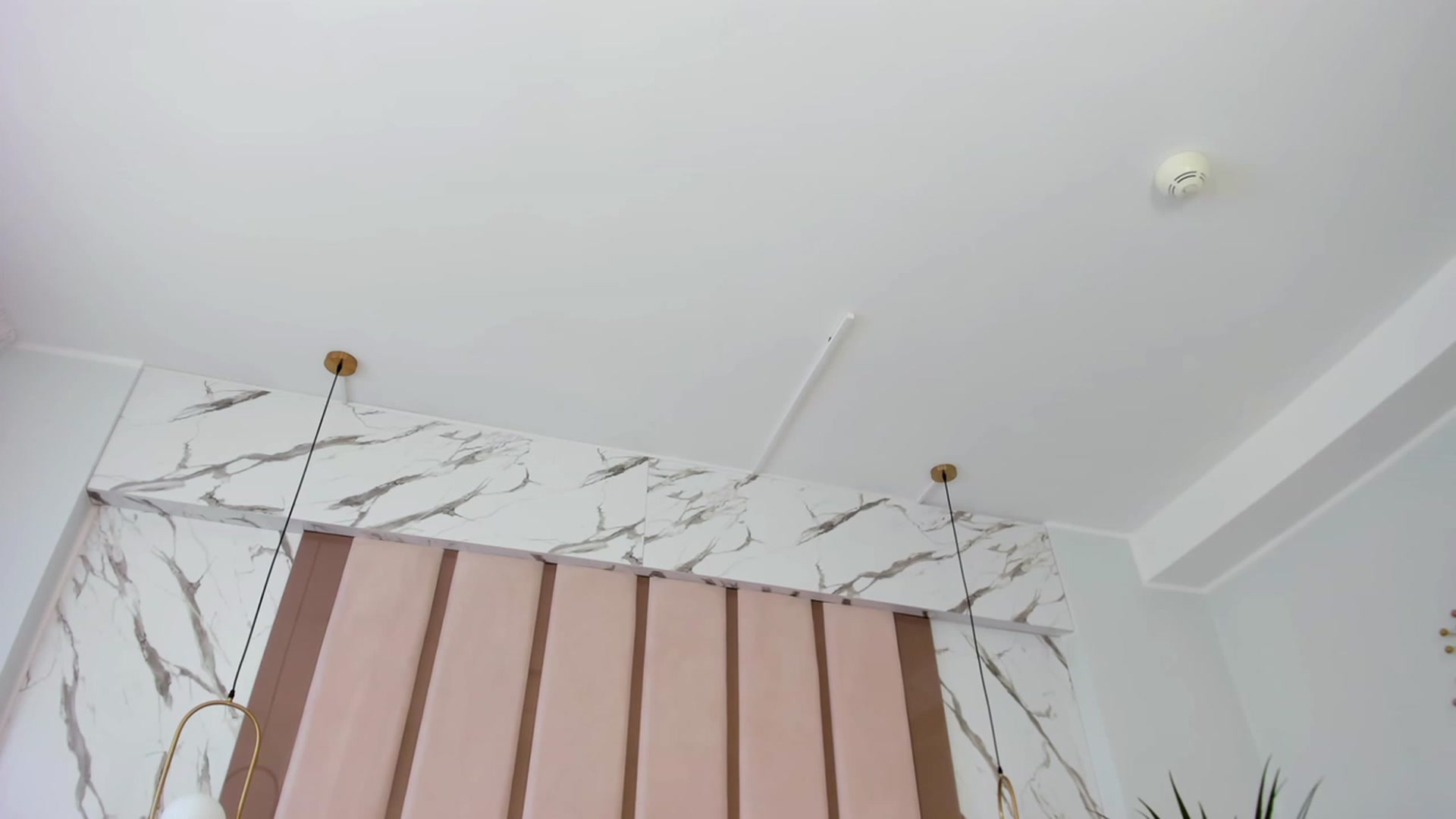 Gallery image thumbnail from Pixxie_x's myfreecams stream on, 08/04/2023, 11:15 image 11 of 20