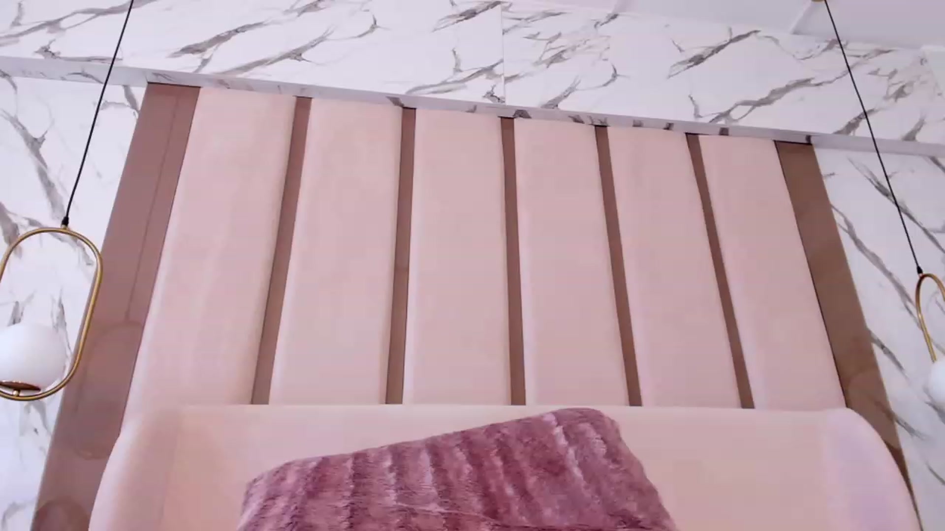 Gallery image thumbnail from Pixxie_x's myfreecams stream on, 08/11/2023, 09:21 image 16 of 20