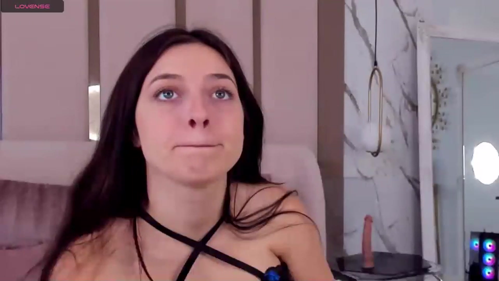 Gallery image thumbnail from Pixxie_x's myfreecams stream on, 08/18/2023, 05:18 image 9 of 20