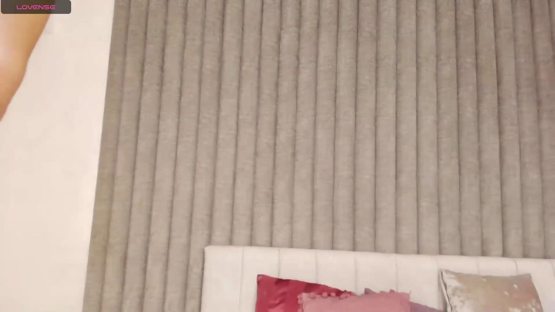 Gallery image thumbnail from Pixxie_x's myfreecams stream on, 10/19/2023, 07:06 image 4 of 20