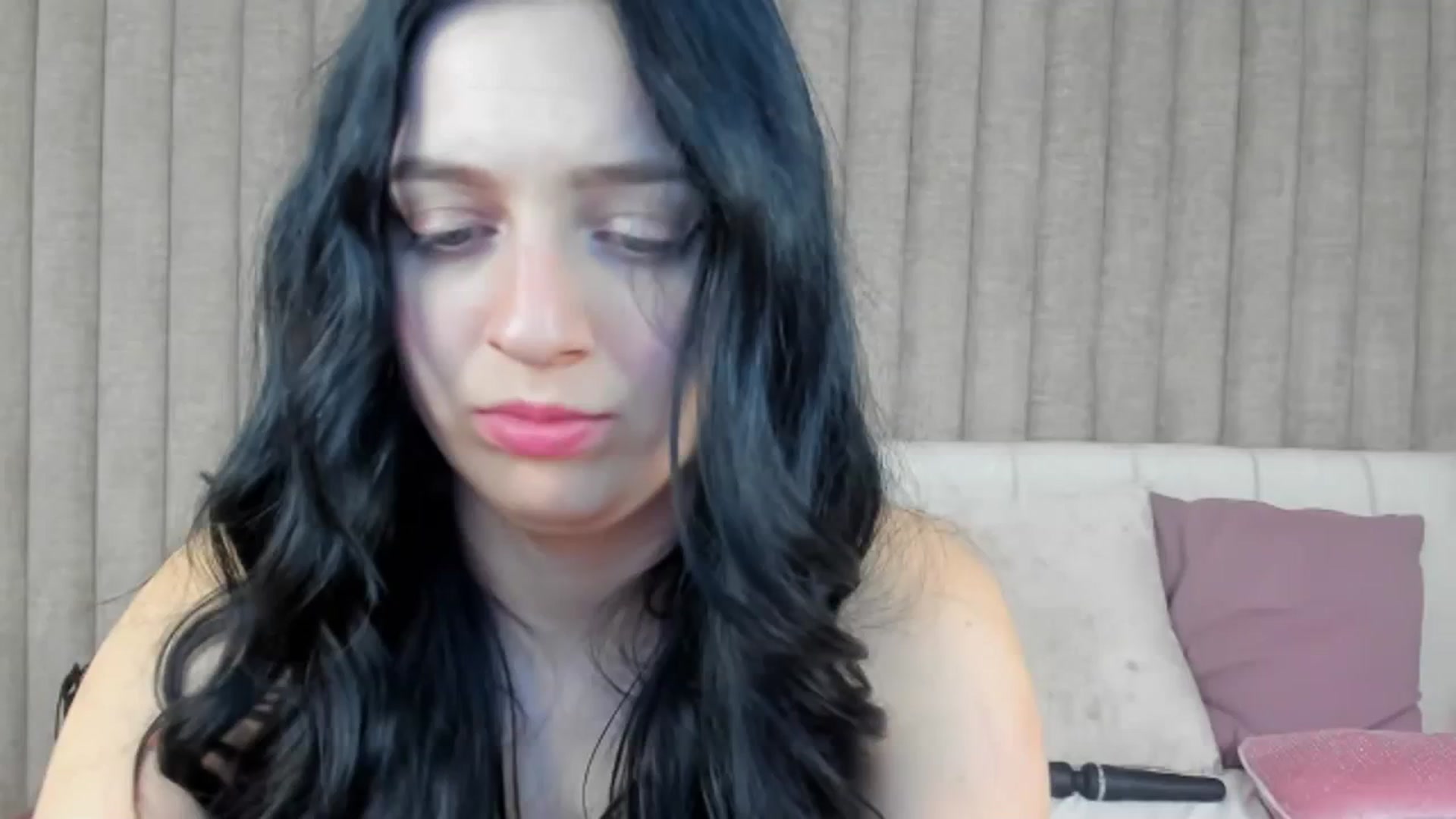 Gallery image thumbnail from Pixxie_x's myfreecams stream on, 12/11/2023, 09:02 image 8 of 20