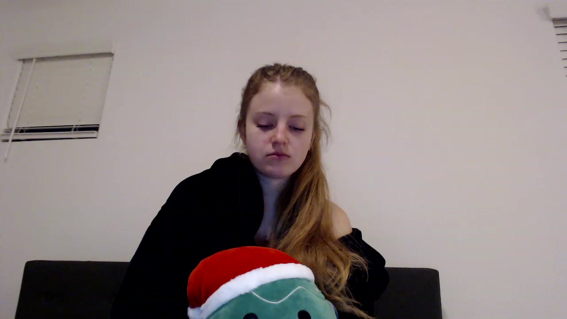 Gallery image thumbnail from Pixxxie's myfreecams stream on, 11/20/2022, 01:08 image 20 of 20