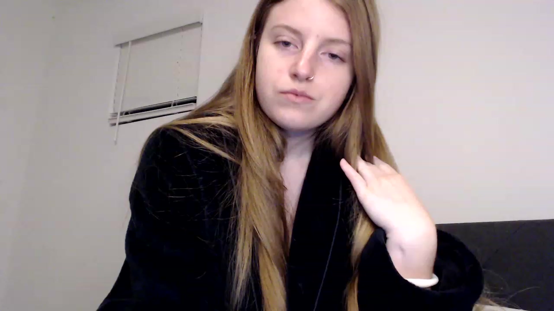 Gallery image thumbnail from Pixxxie's myfreecams stream on, 11/21/2022, 02:56 image 12 of 20