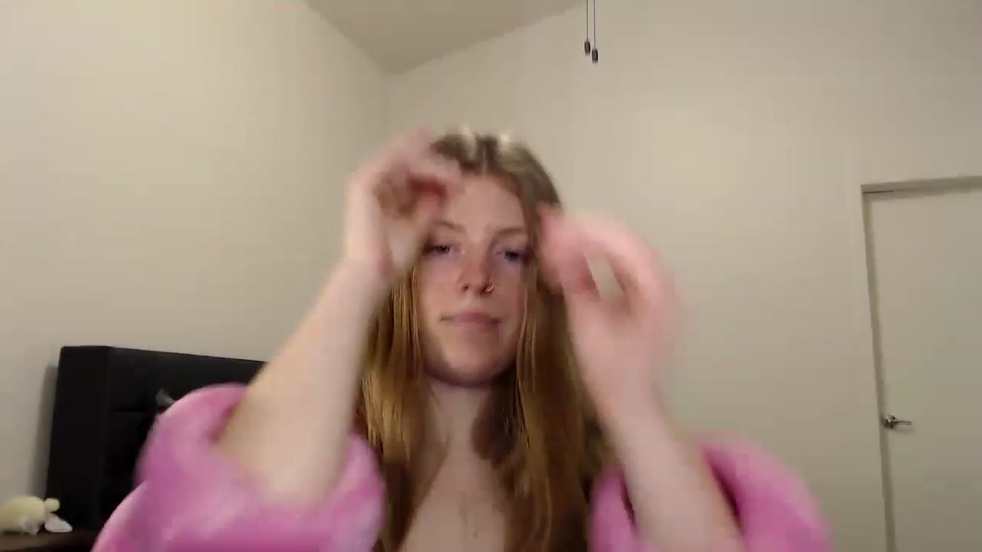 Gallery image thumbnail from Pixxxie's myfreecams stream on, 02/21/2023, 05:55 image 15 of 20