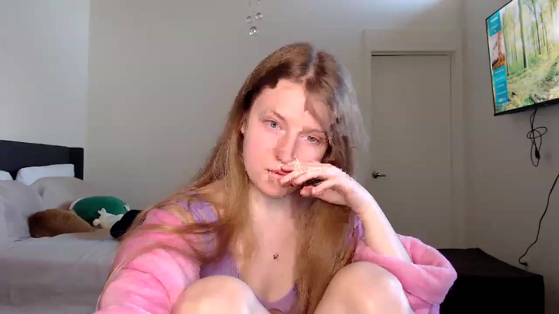 Gallery image thumbnail from Pixxxie's myfreecams stream on, 02/26/2023, 01:03 image 16 of 20