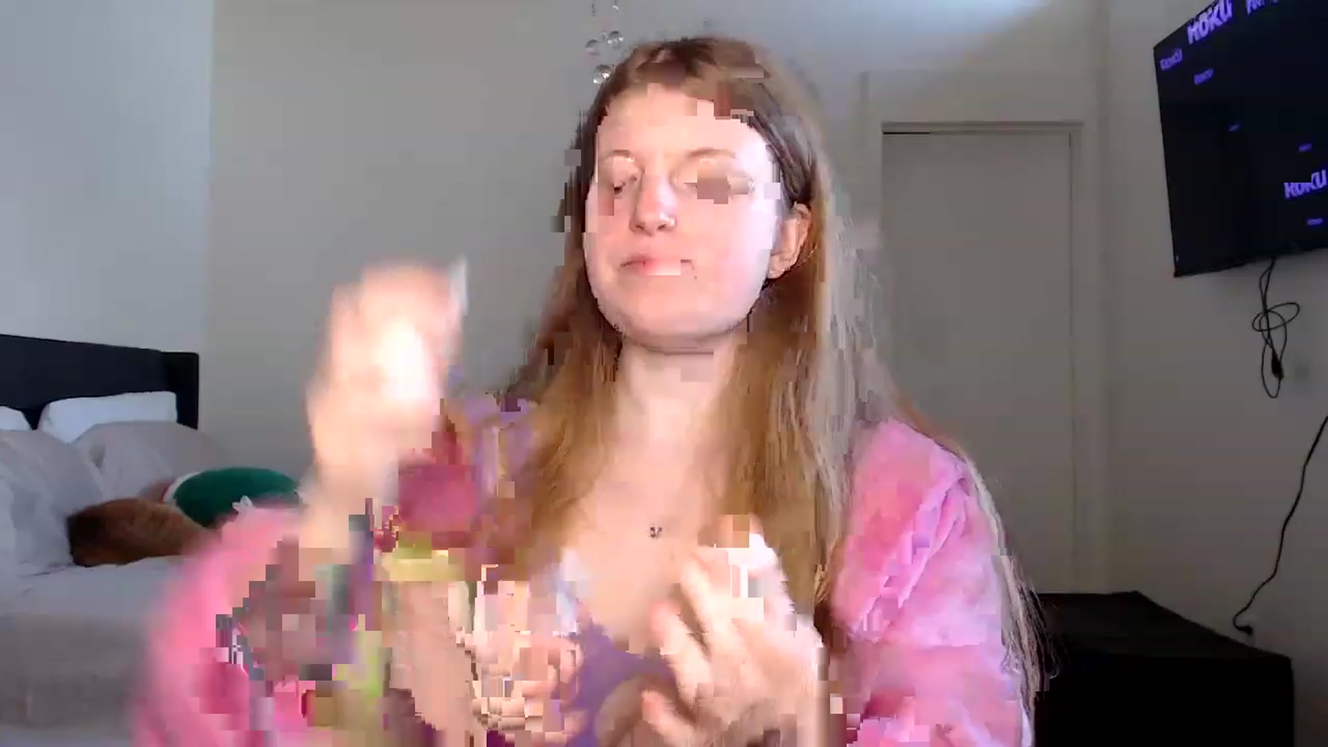 Gallery image thumbnail from Pixxxie's myfreecams stream on, 02/26/2023, 01:03 image 20 of 20