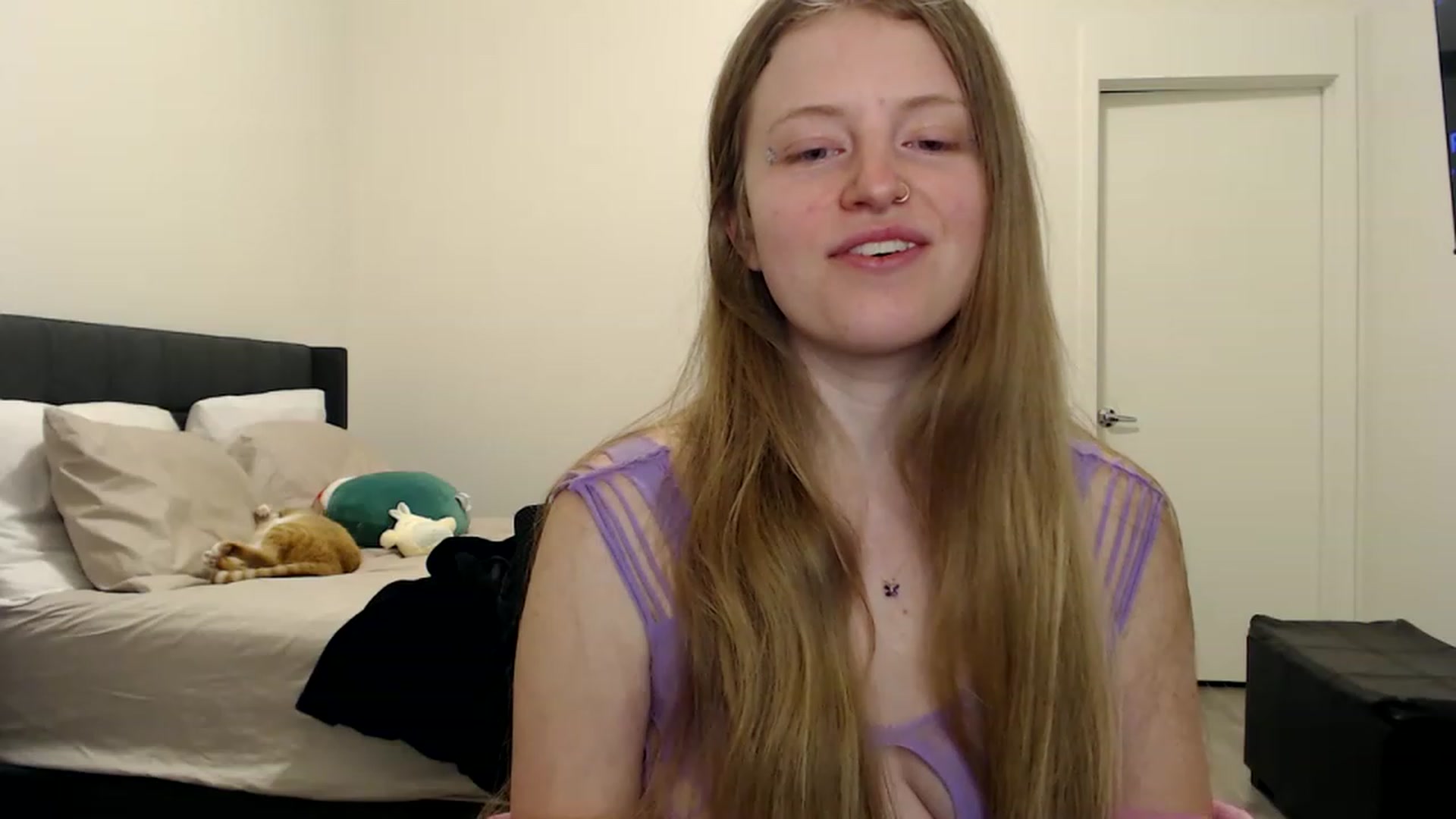Gallery image thumbnail from Pixxxie's myfreecams stream on, 02/26/2023, 03:01 image 5 of 20