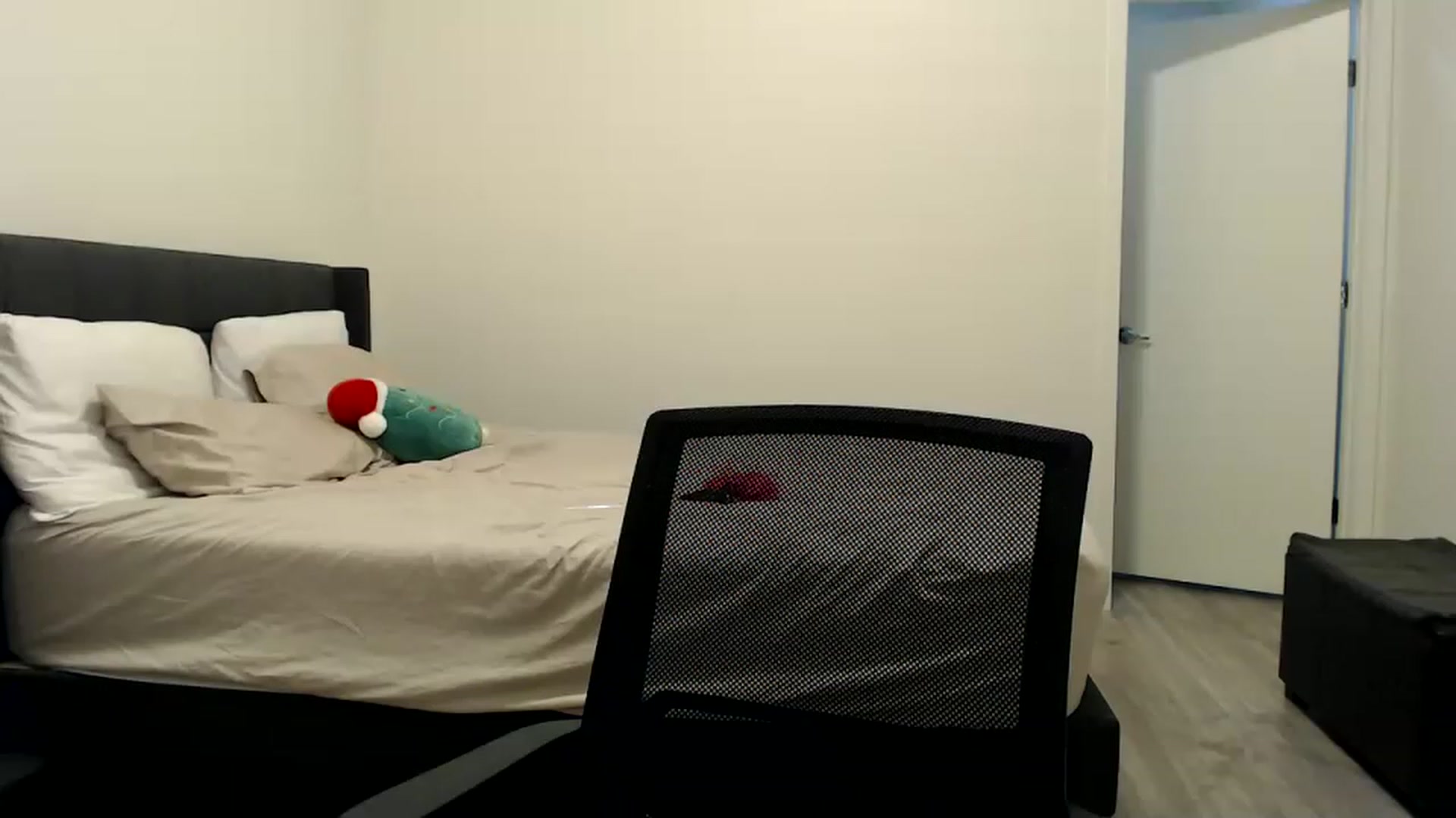 Gallery image thumbnail from Pixxxie's myfreecams stream on, 02/26/2023, 07:59 image 8 of 20