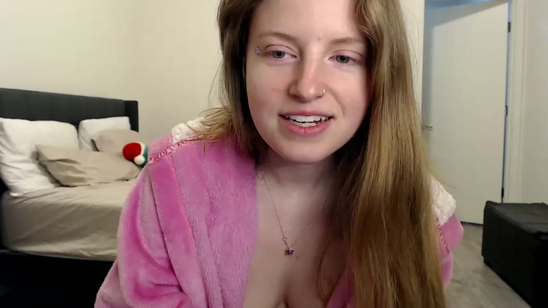 Gallery image thumbnail from Pixxxie's myfreecams stream on, 02/26/2023, 07:59 image 6 of 20