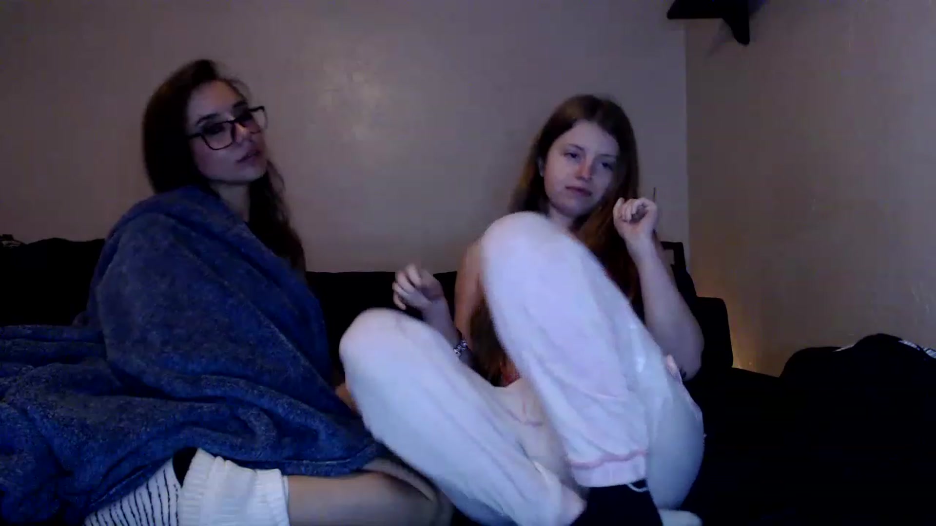 Gallery image thumbnail from Pixxxie's myfreecams stream on, 02/27/2023, 06:31 image 14 of 20