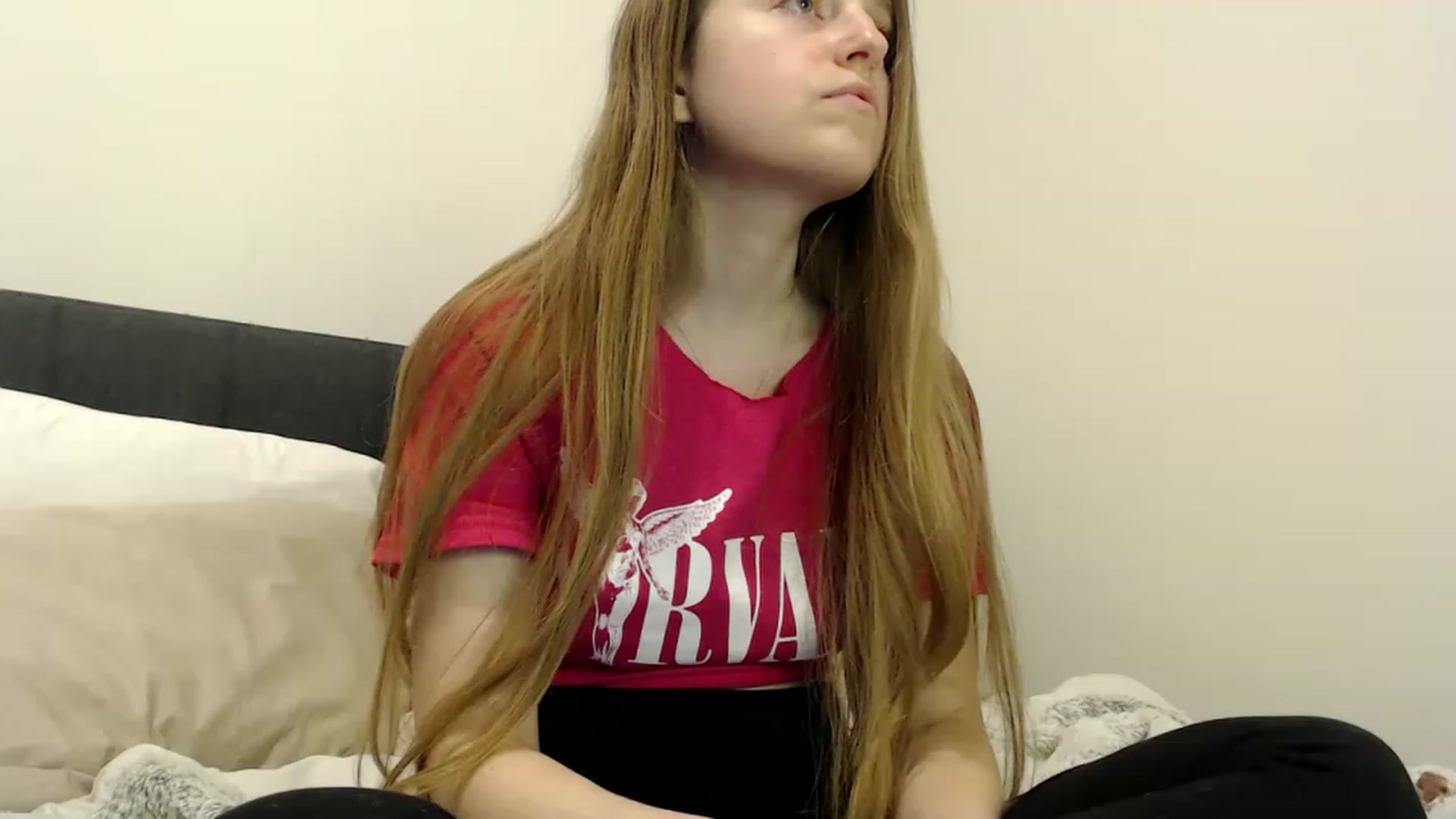 Gallery image thumbnail from Pixxxie's myfreecams stream on, 04/17/2023, 02:47 image 20 of 20