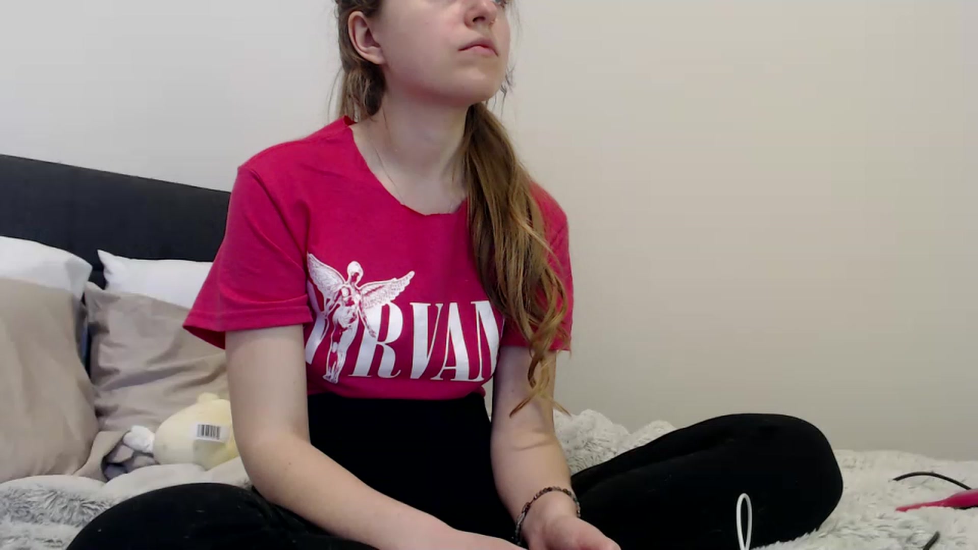 Gallery image thumbnail from Pixxxie's myfreecams stream on, 04/17/2023, 02:47 image 8 of 20
