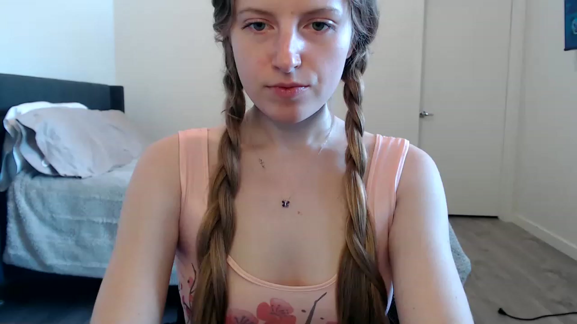Gallery image thumbnail from Pixxxie's myfreecams stream on, 04/30/2023, 22:37 image 7 of 20