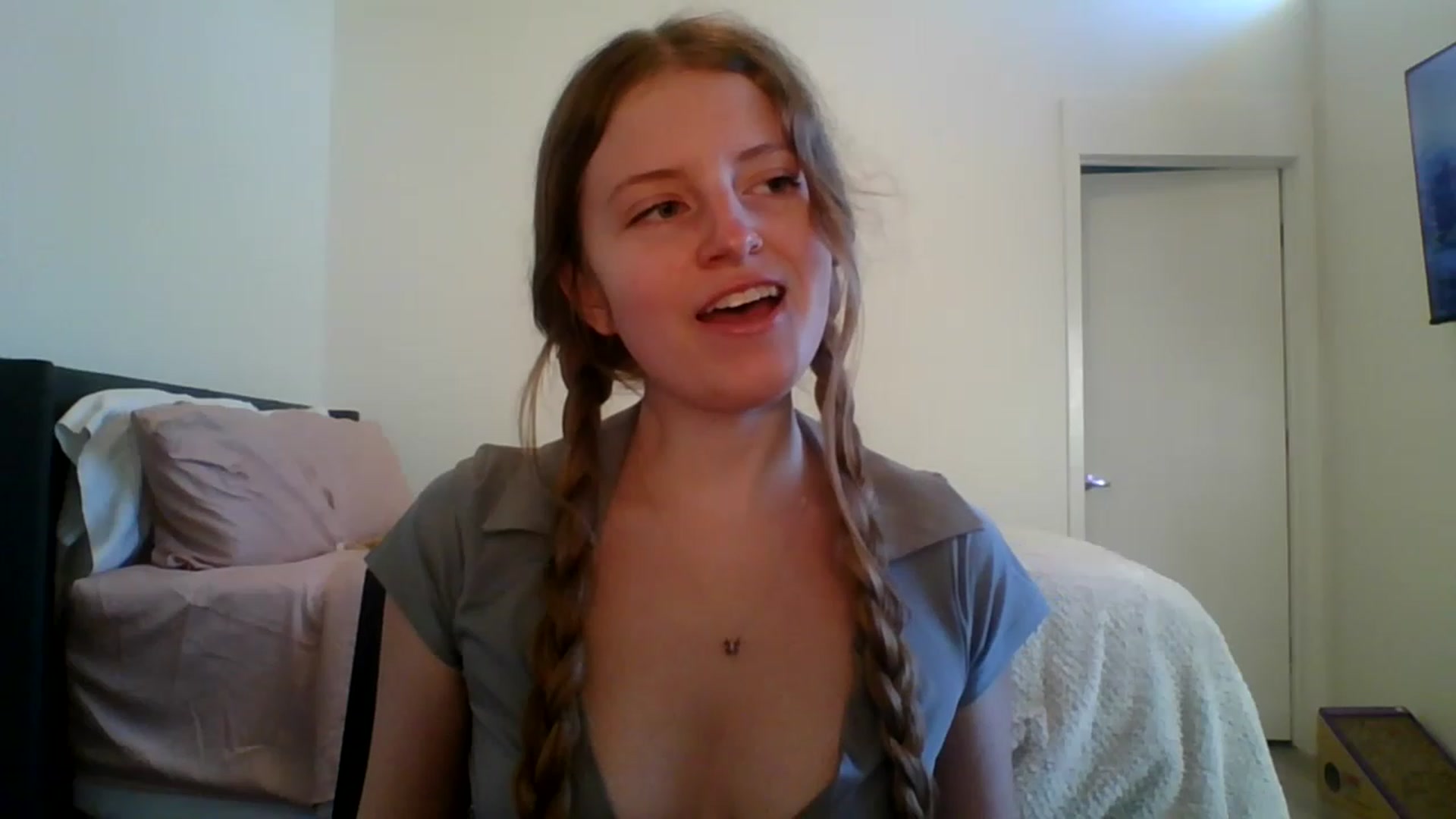 Gallery image thumbnail from Pixxxie's myfreecams stream on, 06/18/2023, 01:55 image 9 of 20