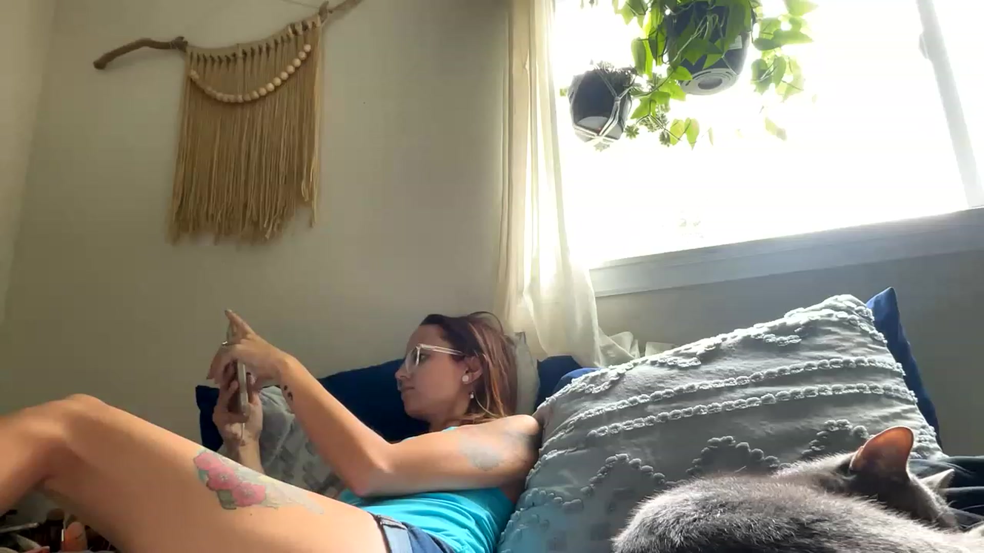 Gallery image thumbnail from Plantbabeee's myfreecams stream on, 05/25/2023, 17:29 image 11 of 20