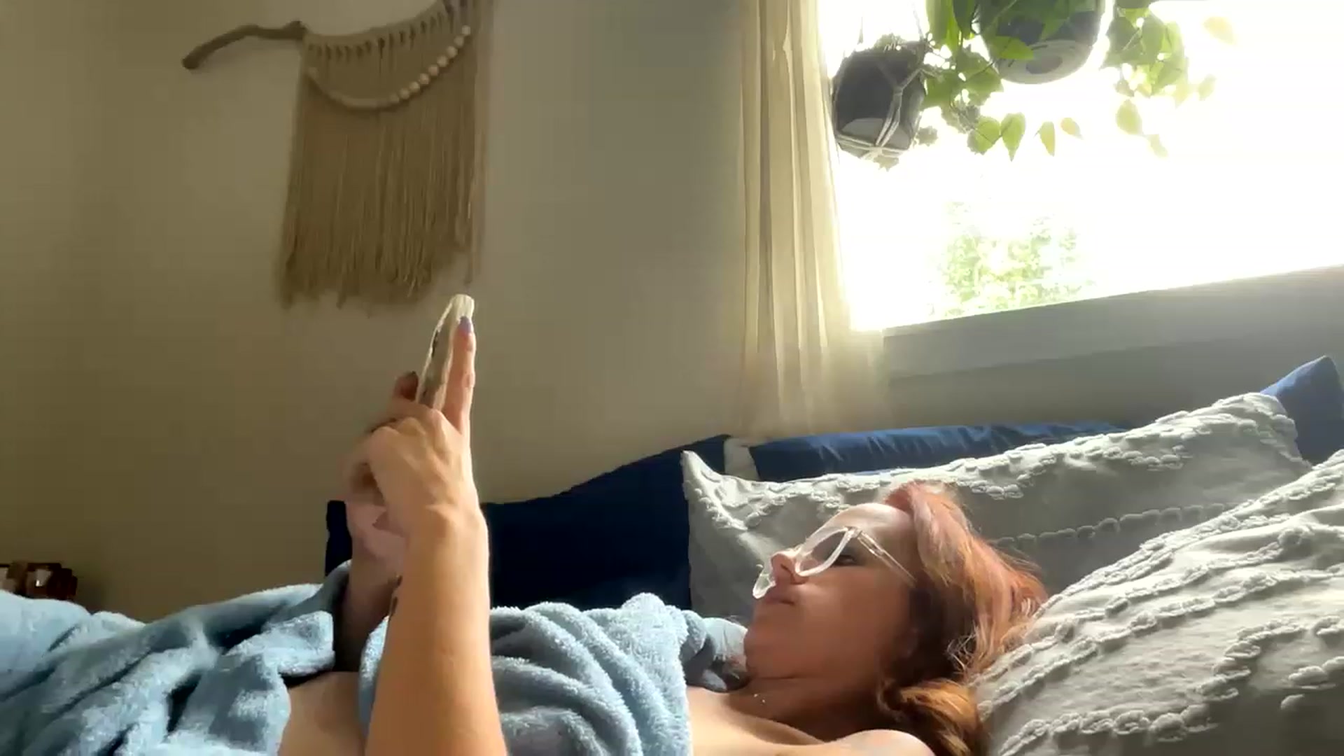 Gallery image thumbnail from Plantbabeee's myfreecams stream on, 05/26/2023, 20:31 image 17 of 20