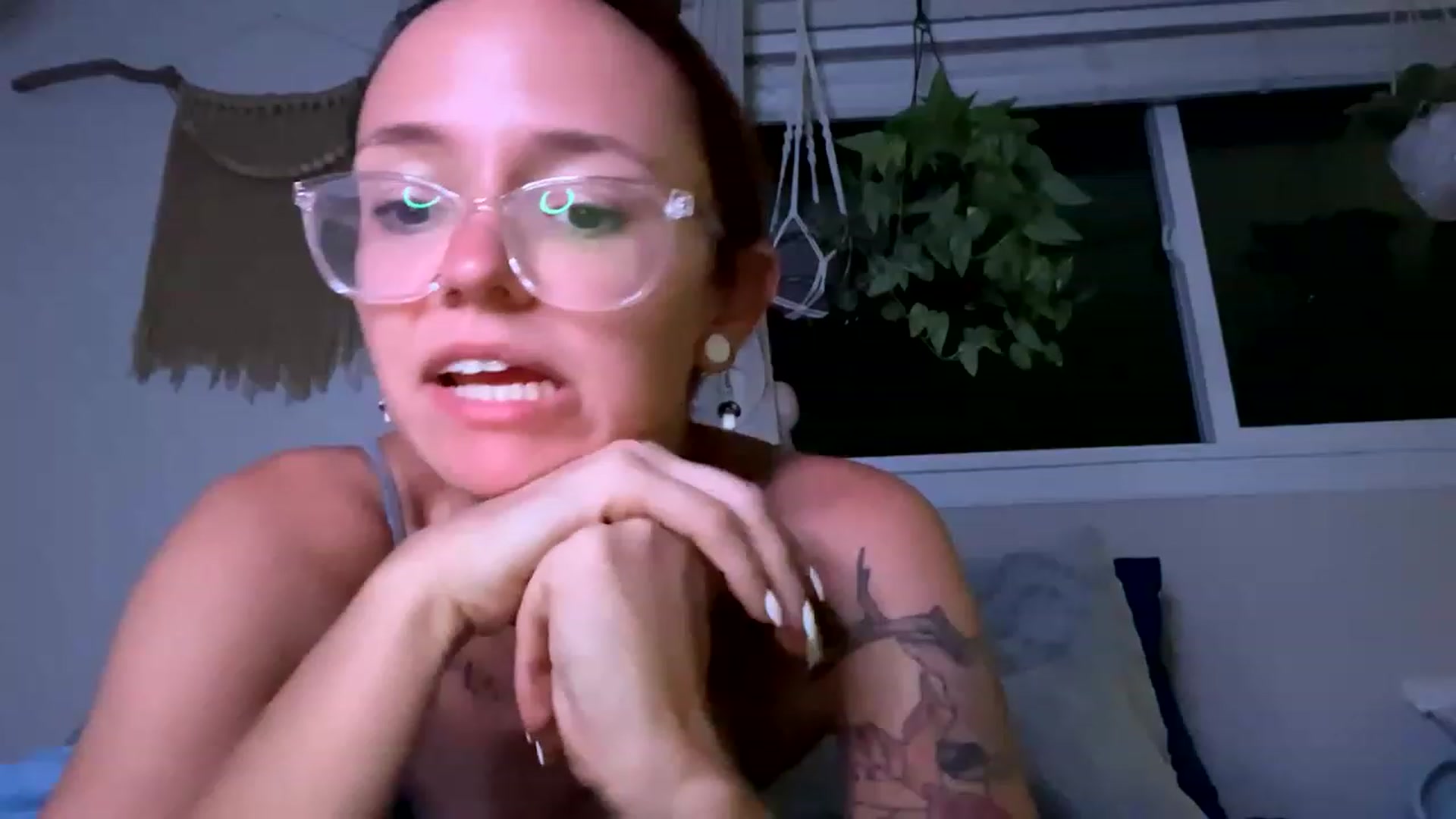 Gallery image thumbnail from Plantbabeee's myfreecams stream on, 06/05/2023, 04:30 image 6 of 20