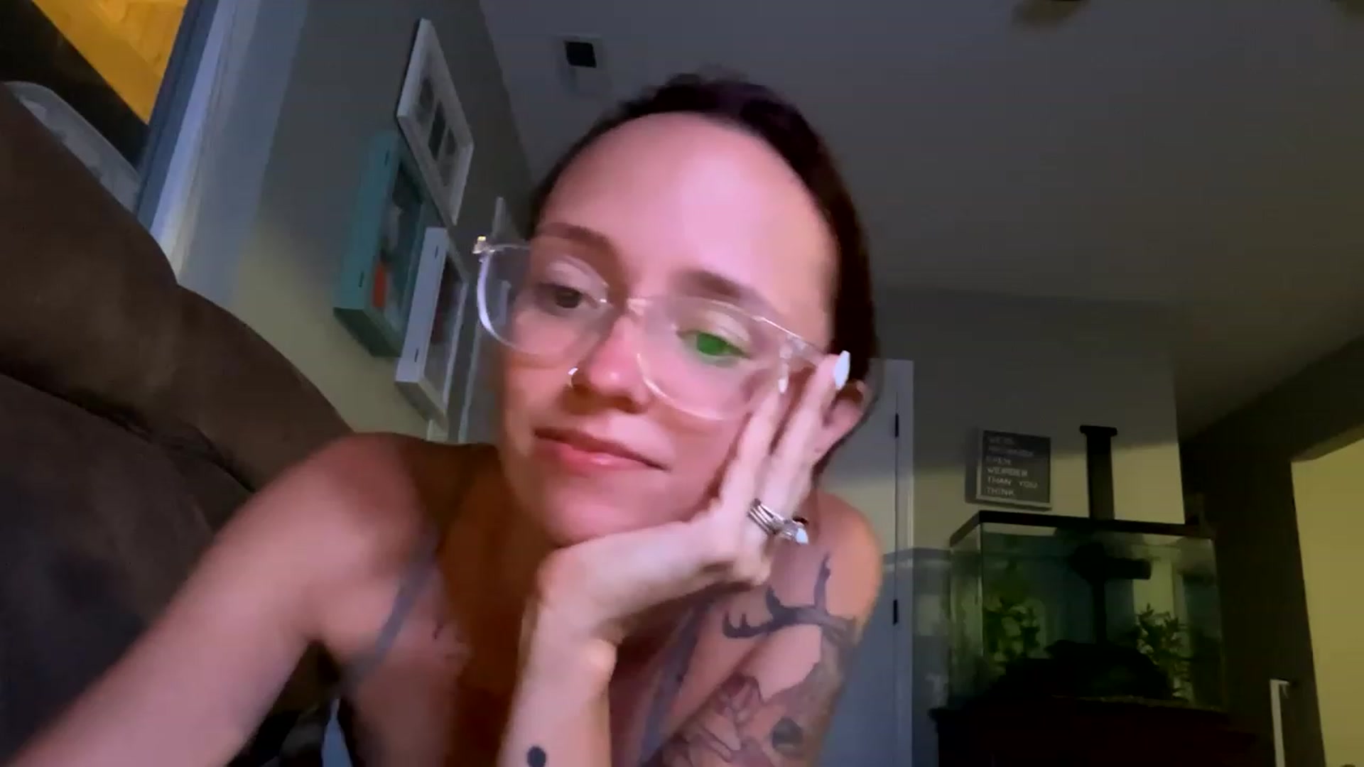 Gallery image thumbnail from Plantbabeee's myfreecams stream on, 06/06/2023, 03:53 image 18 of 20