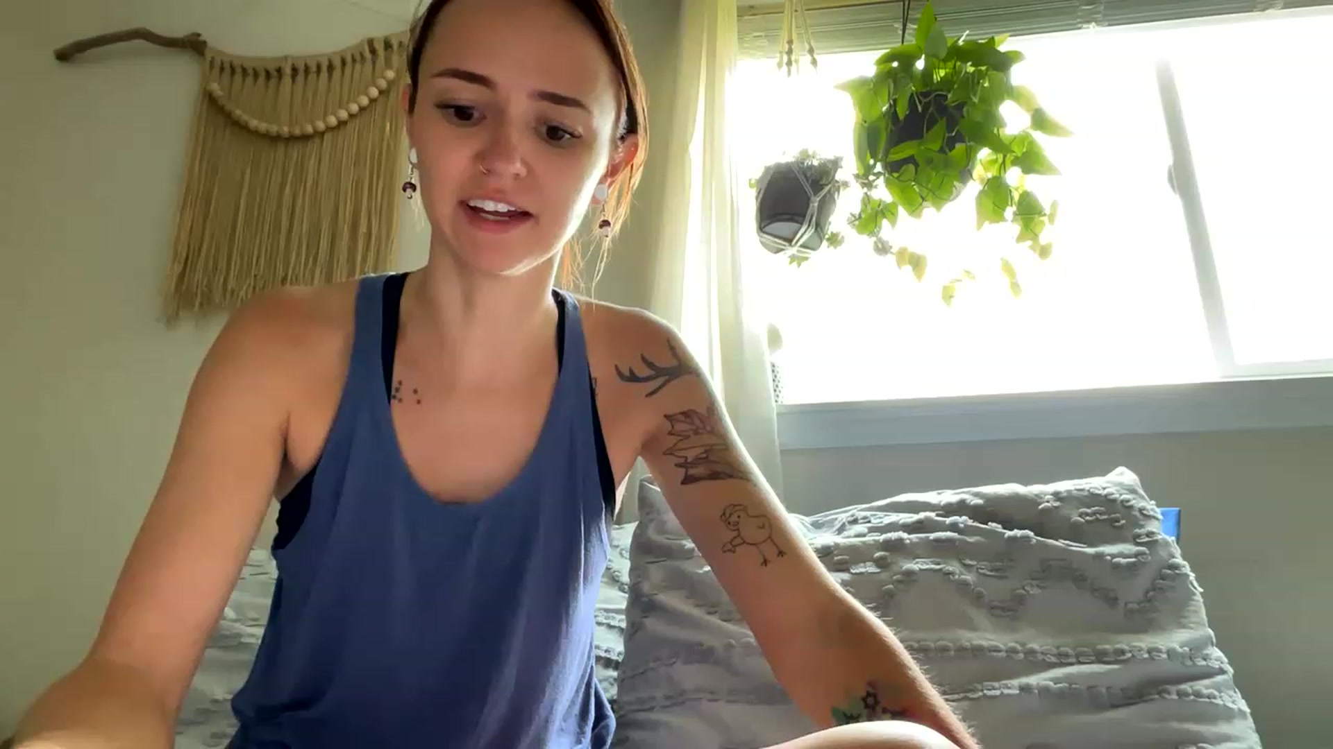 Gallery image thumbnail from Plantbabeee's myfreecams stream on, 06/07/2023, 16:56 image 2 of 20