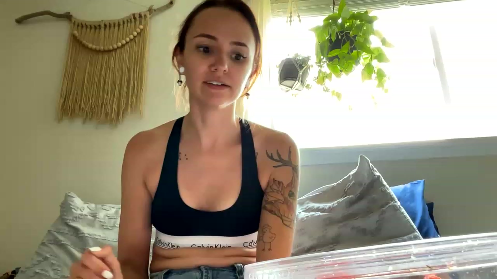 Gallery image thumbnail from Plantbabeee's myfreecams stream on, 06/07/2023, 18:23 image 4 of 20