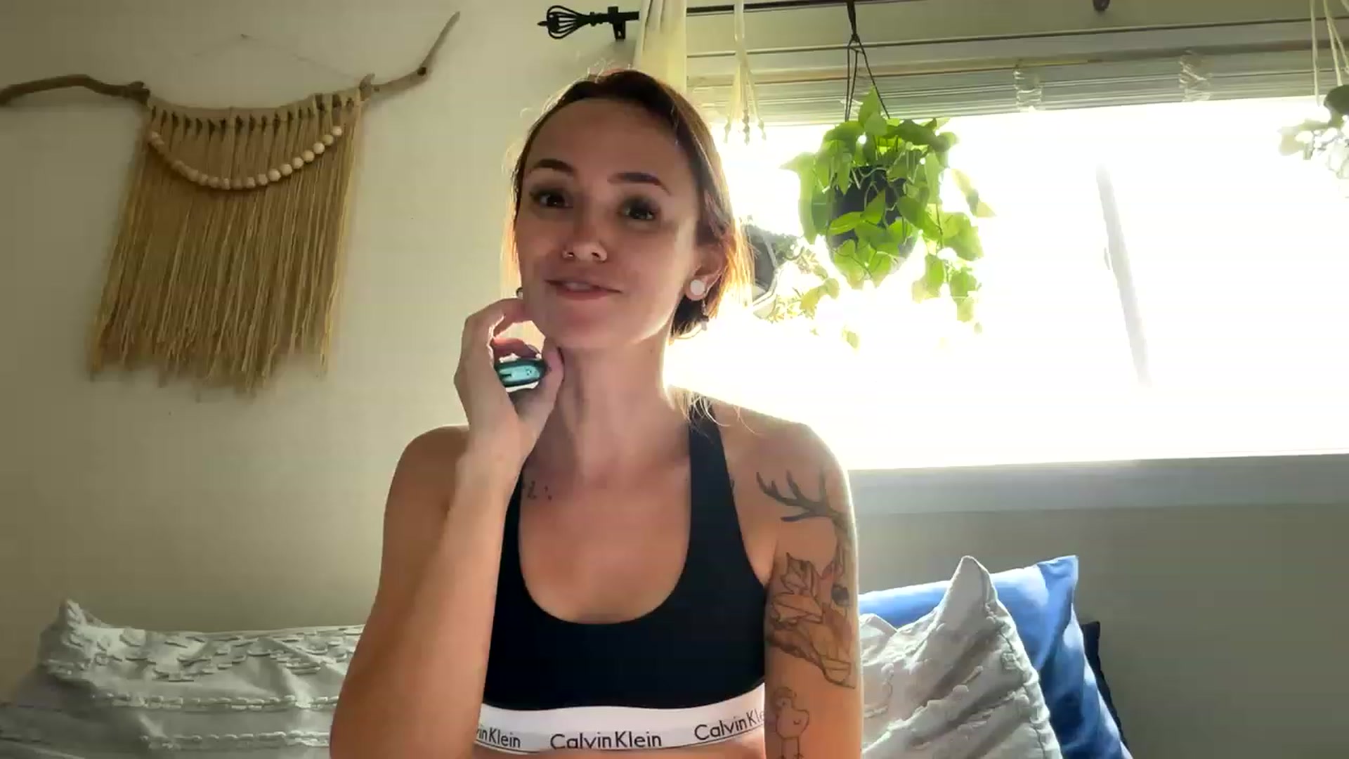 Gallery image thumbnail from Plantbabeee's myfreecams stream on, 06/07/2023, 20:18 image 20 of 20