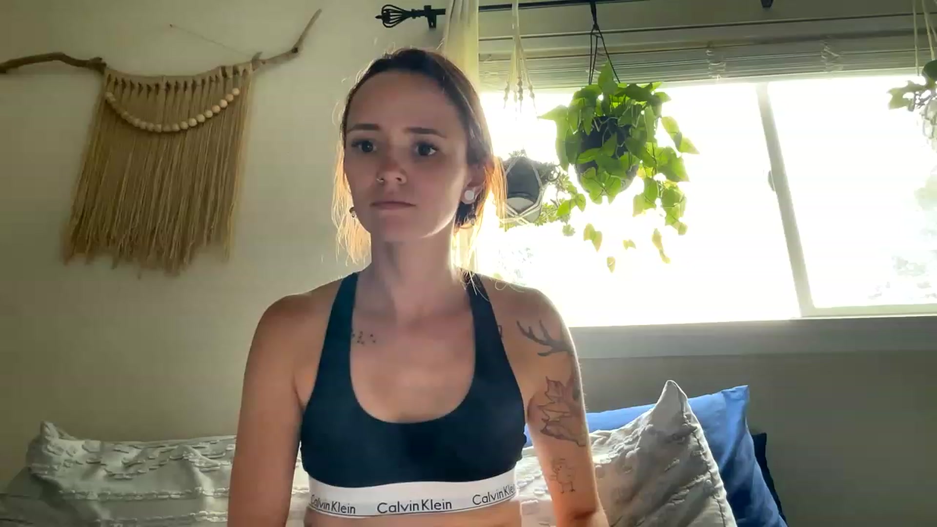 Gallery image thumbnail from Plantbabeee's myfreecams stream on, 06/07/2023, 20:18 image 7 of 20
