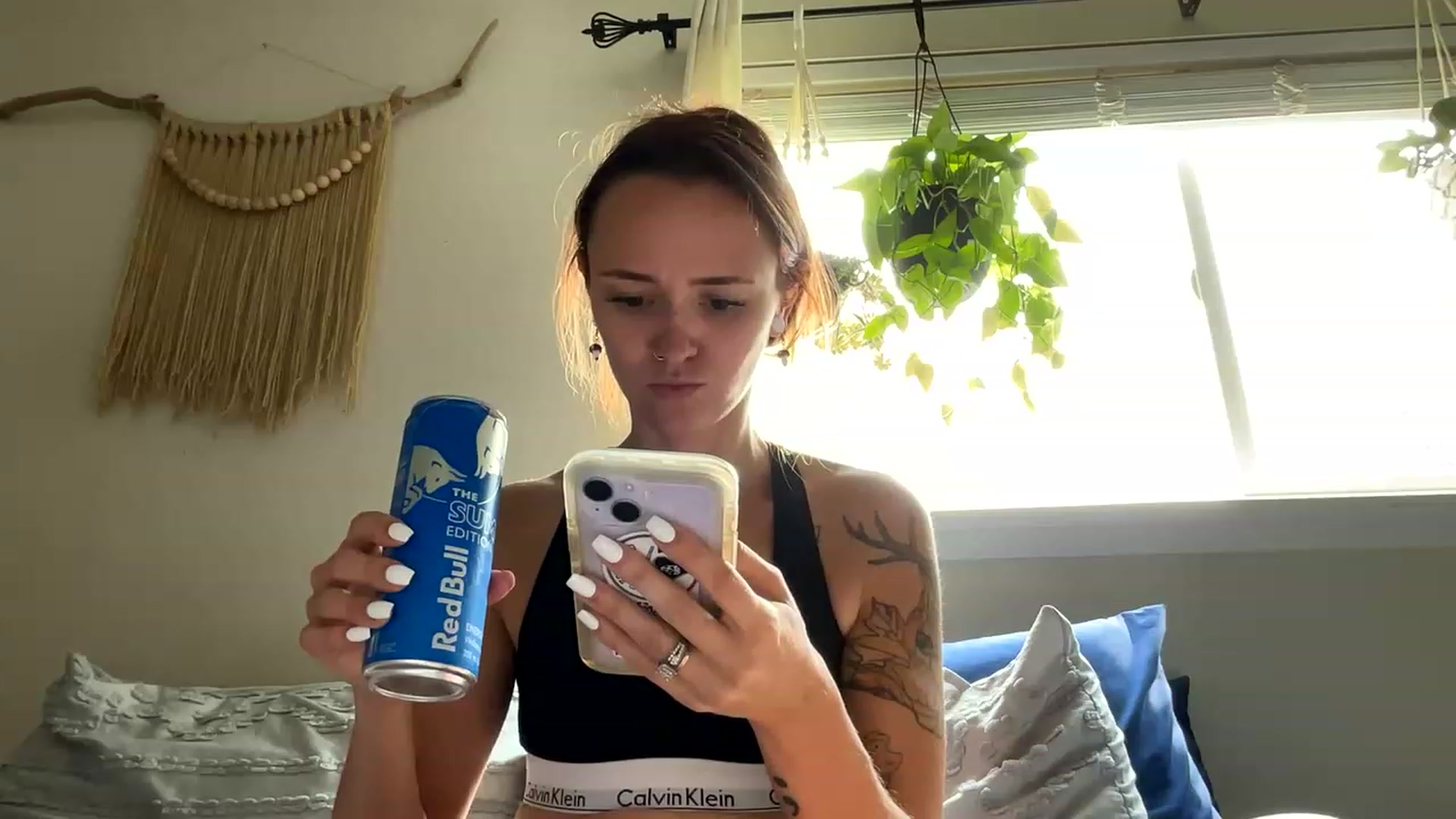 Gallery image thumbnail from Plantbabeee's myfreecams stream on, 06/07/2023, 20:47 image 2 of 20