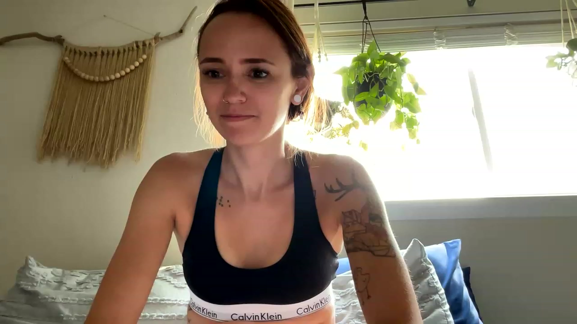 Gallery image thumbnail from Plantbabeee's myfreecams stream on, 06/07/2023, 20:47 image 9 of 20