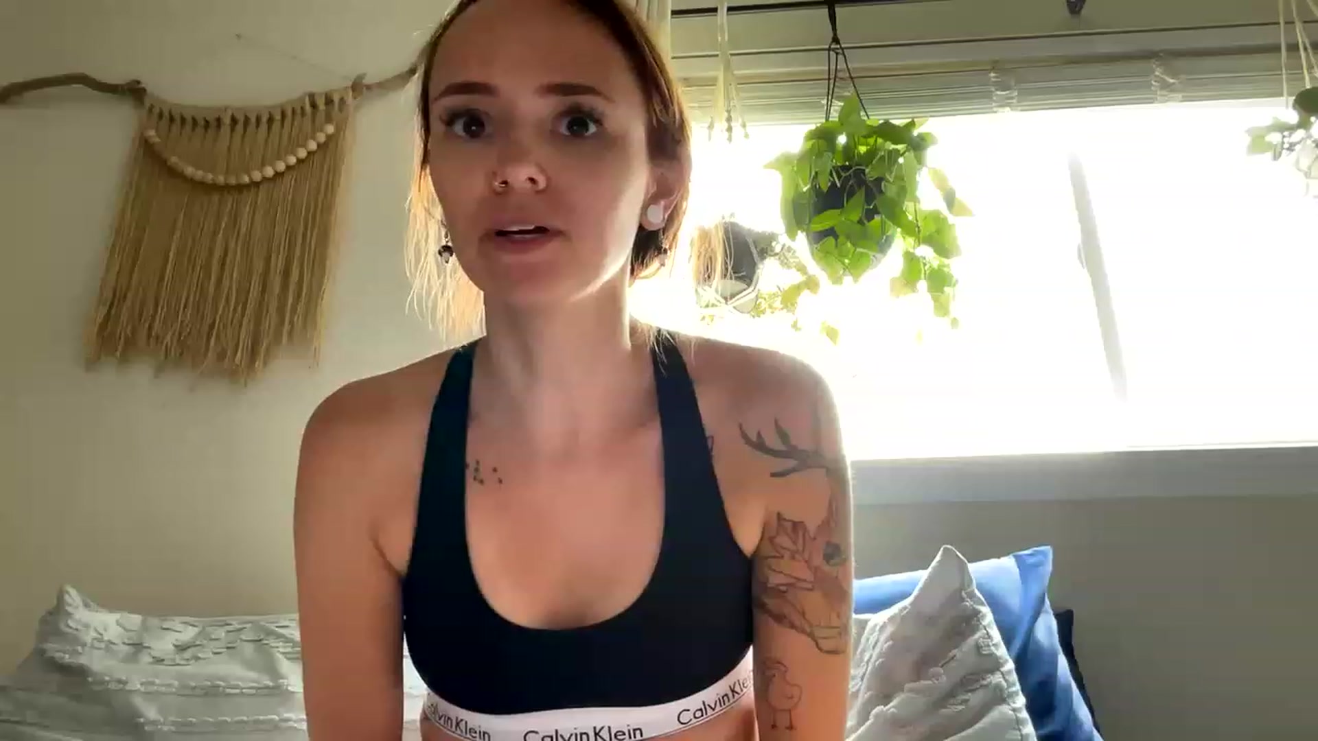 Gallery image thumbnail from Plantbabeee's myfreecams stream on, 06/07/2023, 20:47 image 8 of 20