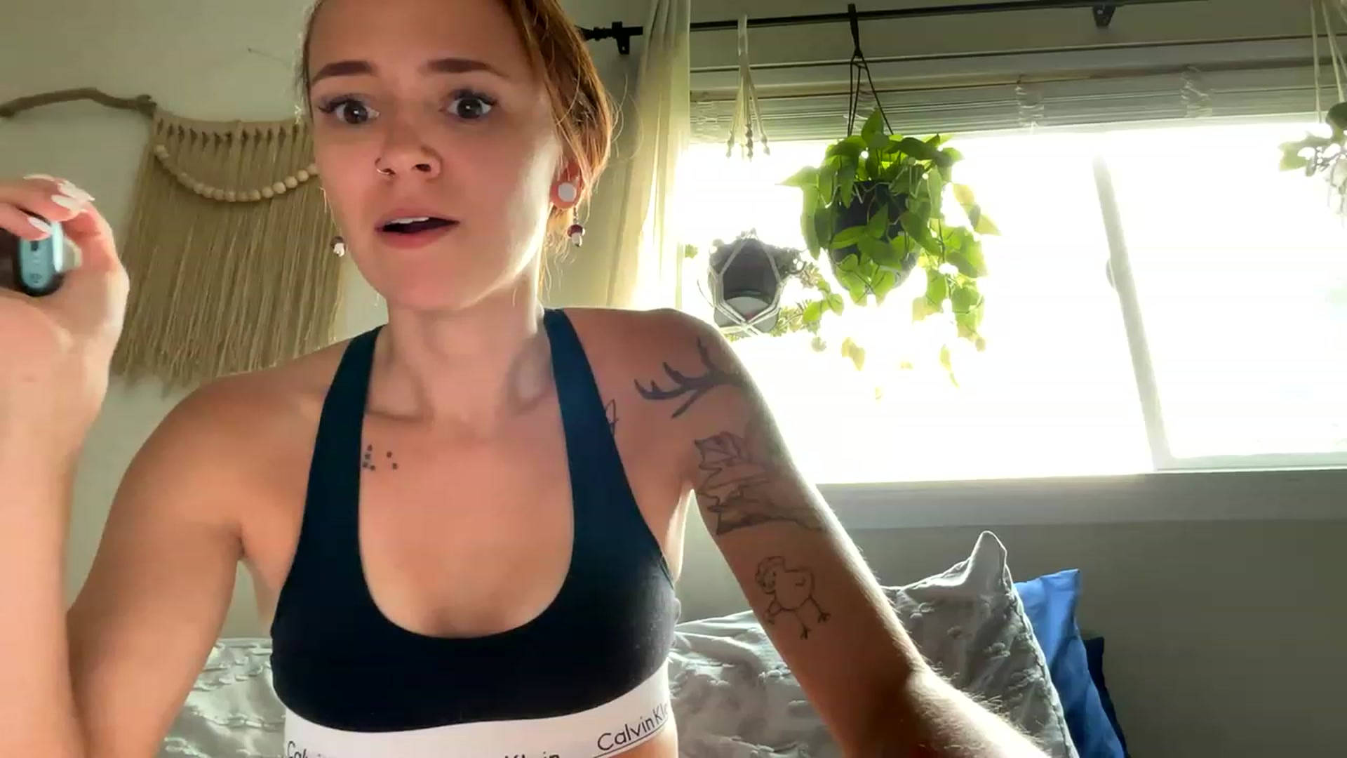 Gallery image thumbnail from Plantbabeee's myfreecams stream on, 06/07/2023, 21:34 image 1 of 20