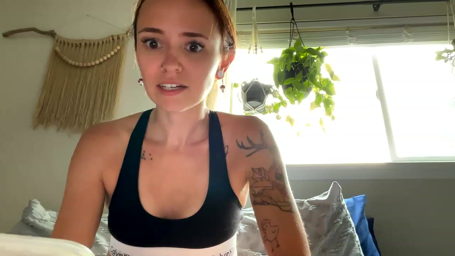 Gallery image thumbnail from Plantbabeee's myfreecams stream on, 06/07/2023, 21:34 image 2 of 20