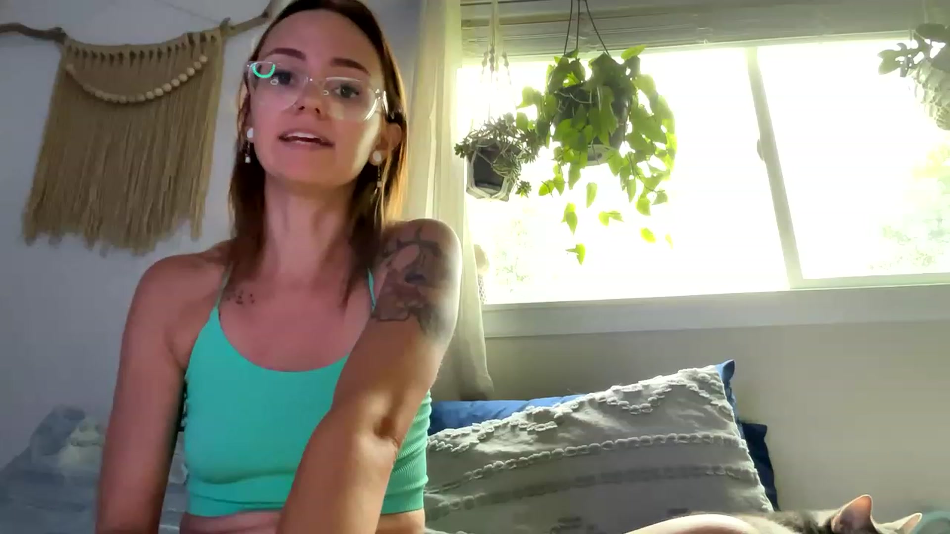 Gallery image thumbnail from Plantbabeee's myfreecams stream on, 06/12/2023, 18:07 image 19 of 20