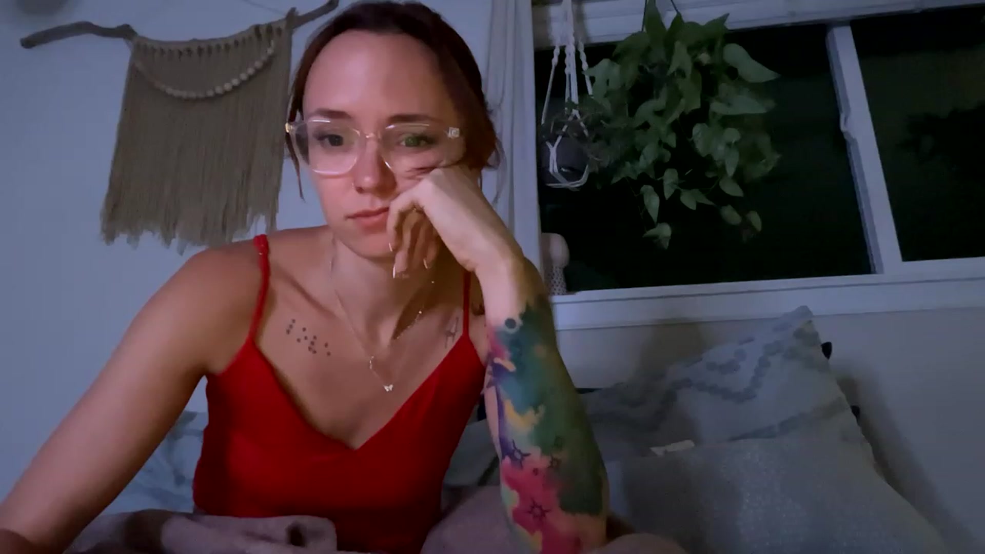 Gallery image thumbnail from Plantbabeee's myfreecams stream on, 06/21/2023, 03:12 image 10 of 20