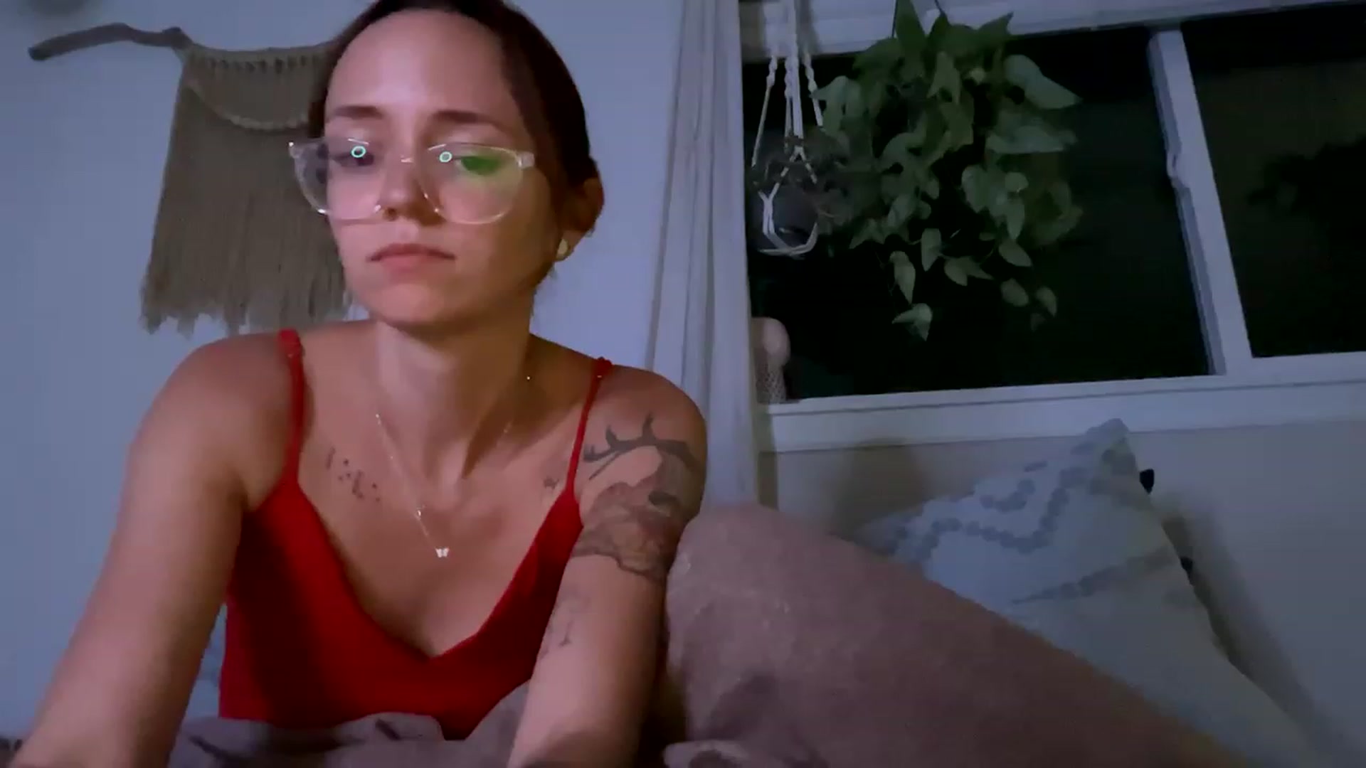 Gallery image thumbnail from Plantbabeee's myfreecams stream on, 06/21/2023, 03:12 image 2 of 20