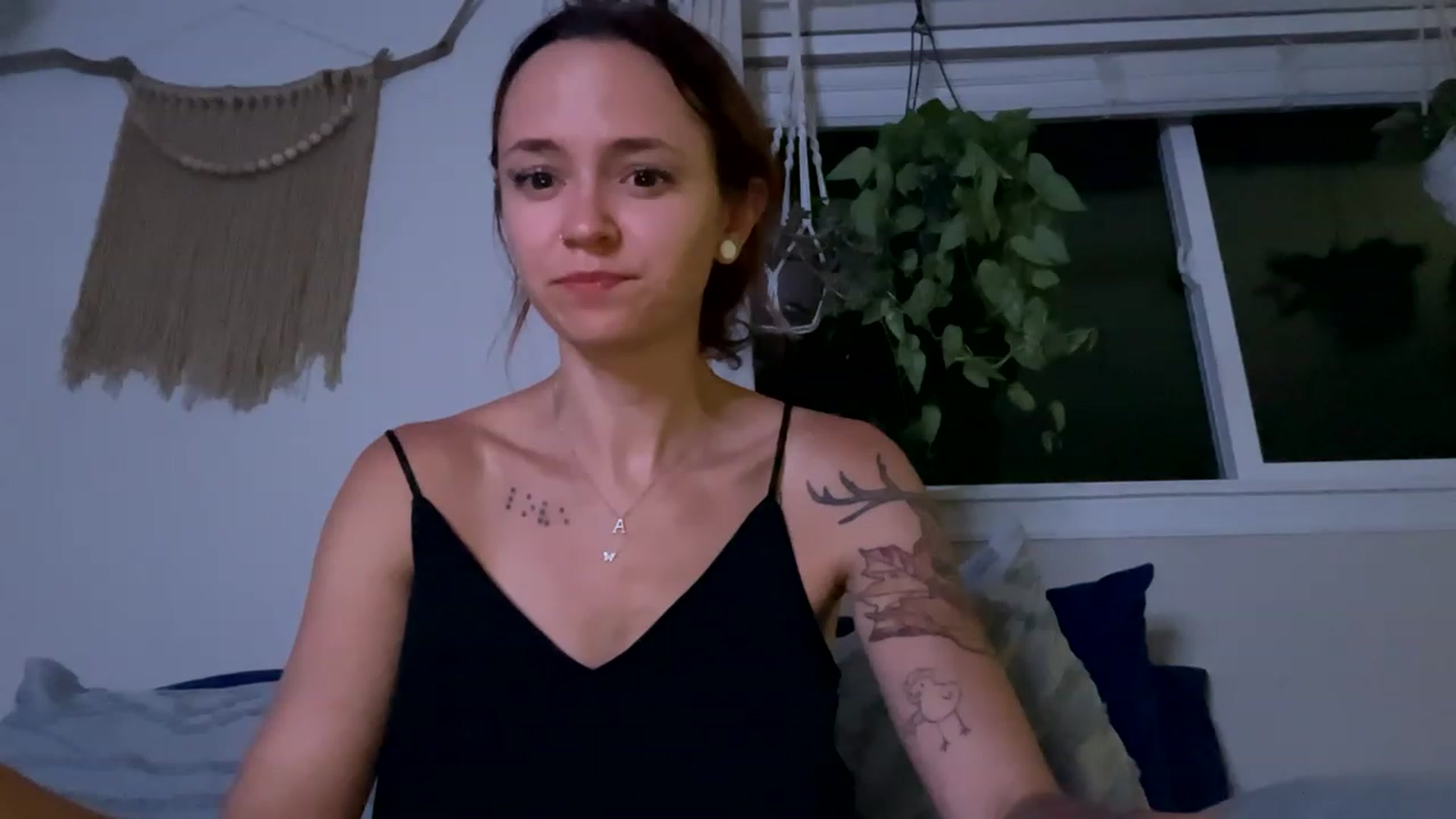 Gallery image thumbnail from Plantbabeee's myfreecams stream on, 06/27/2023, 06:28 image 7 of 20