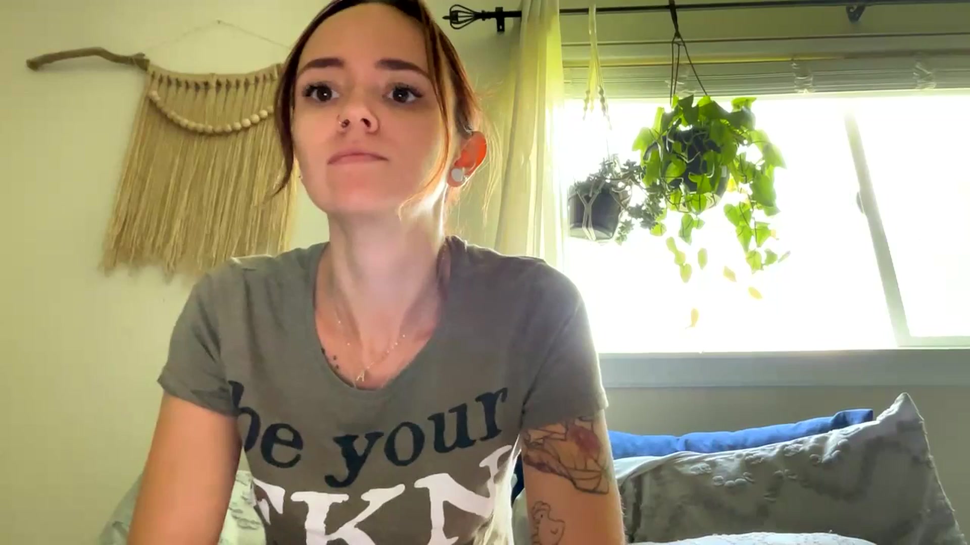 Gallery image thumbnail from Plantbabeee's myfreecams stream on, 06/29/2023, 17:15 image 1 of 20