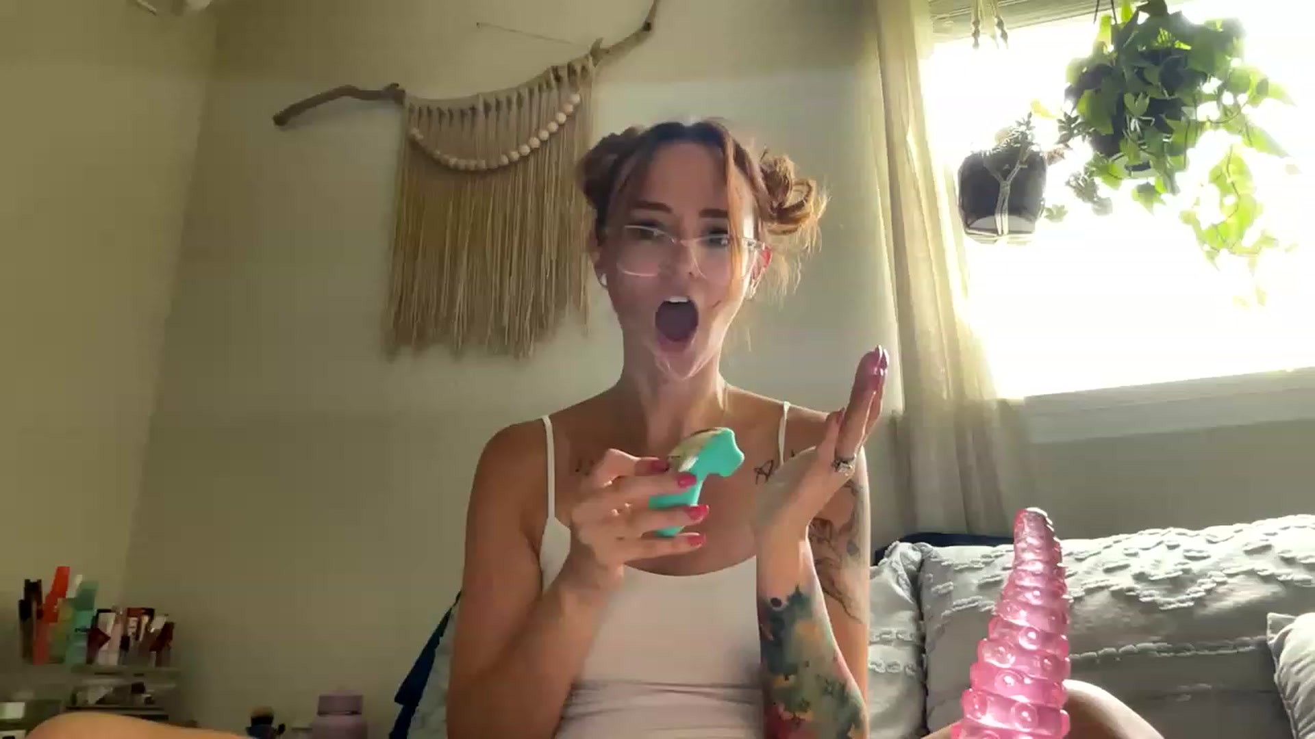 Gallery image thumbnail from Plantbabeee's myfreecams stream on, 07/05/2023, 17:48 image 3 of 20