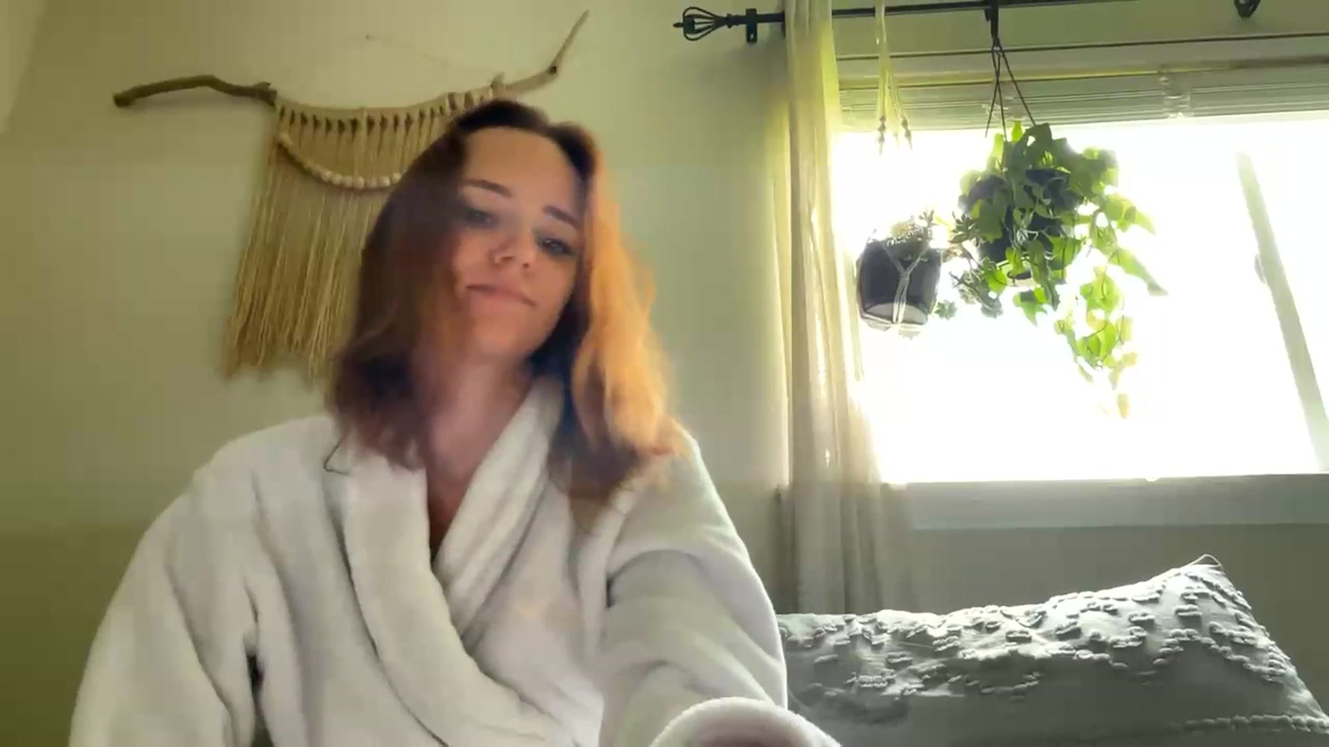 Gallery image thumbnail from Plantbabeee's myfreecams stream on, 07/06/2023, 17:02 image 19 of 20