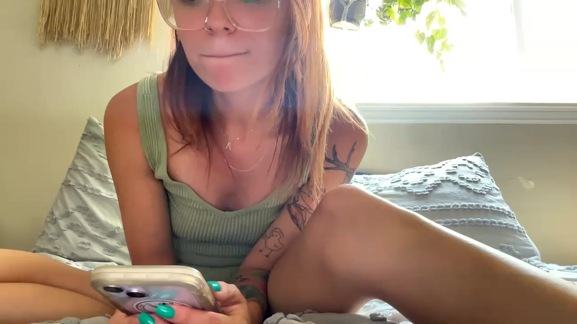 Gallery image thumbnail from Plantbabeee's myfreecams stream on, 07/07/2023, 19:30 image 8 of 20