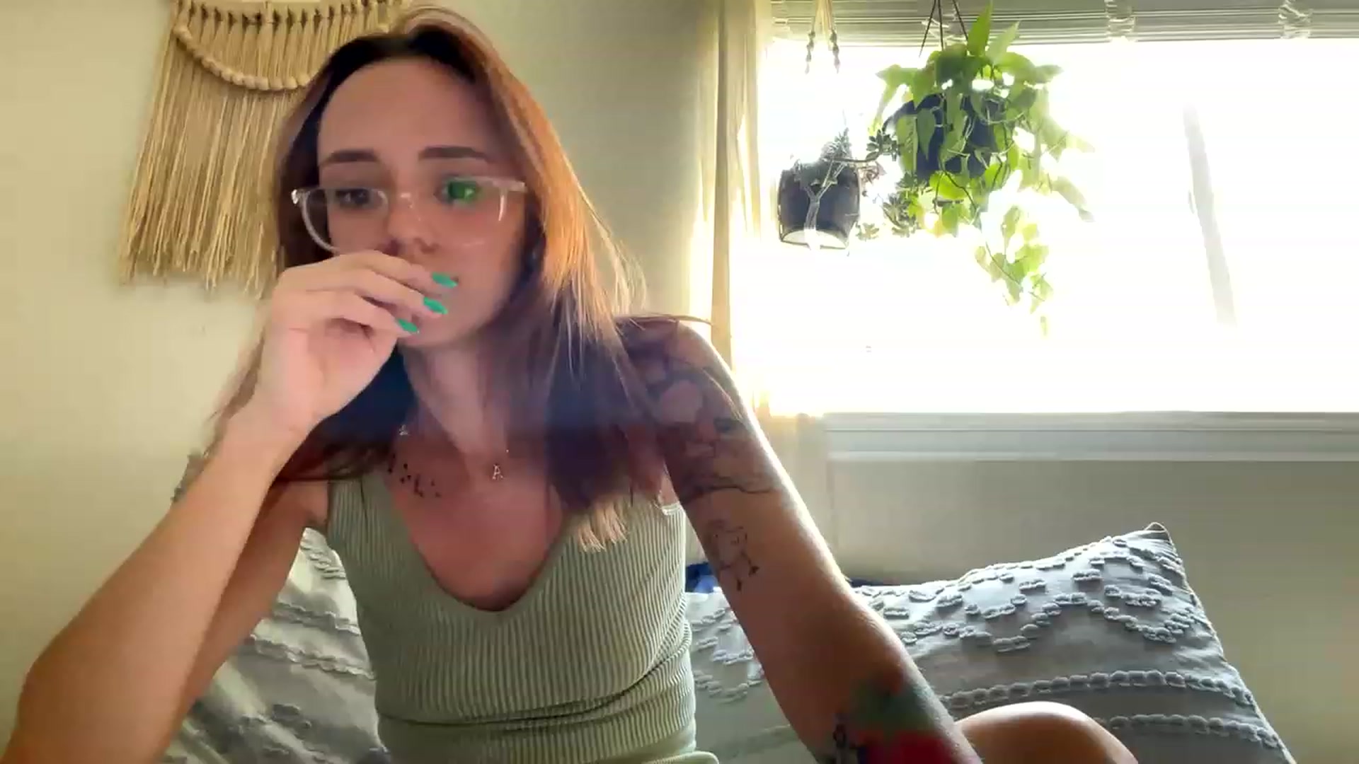 Gallery image thumbnail from Plantbabeee's myfreecams stream on, 07/07/2023, 19:30 image 18 of 20
