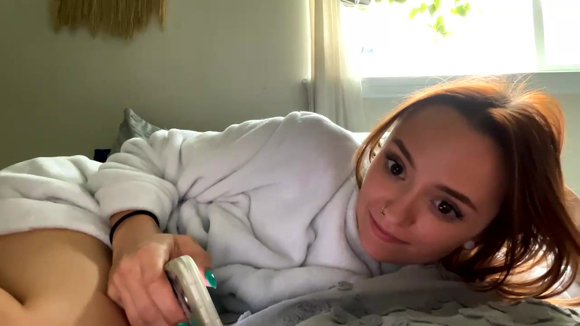 Gallery image thumbnail from Plantbabeee's myfreecams stream on, 07/10/2023, 21:44 image 18 of 20