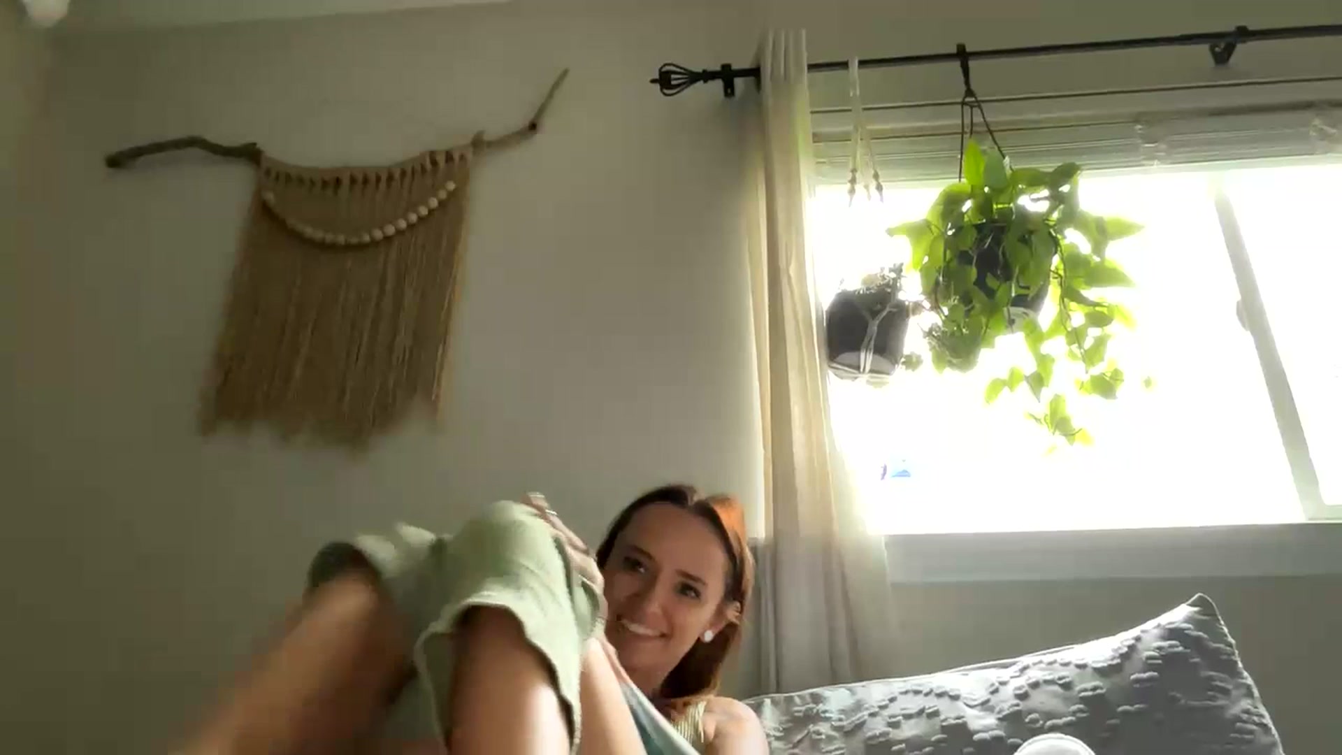 Gallery image thumbnail from Plantbabeee's myfreecams stream on, 07/10/2023, 22:06 image 19 of 20