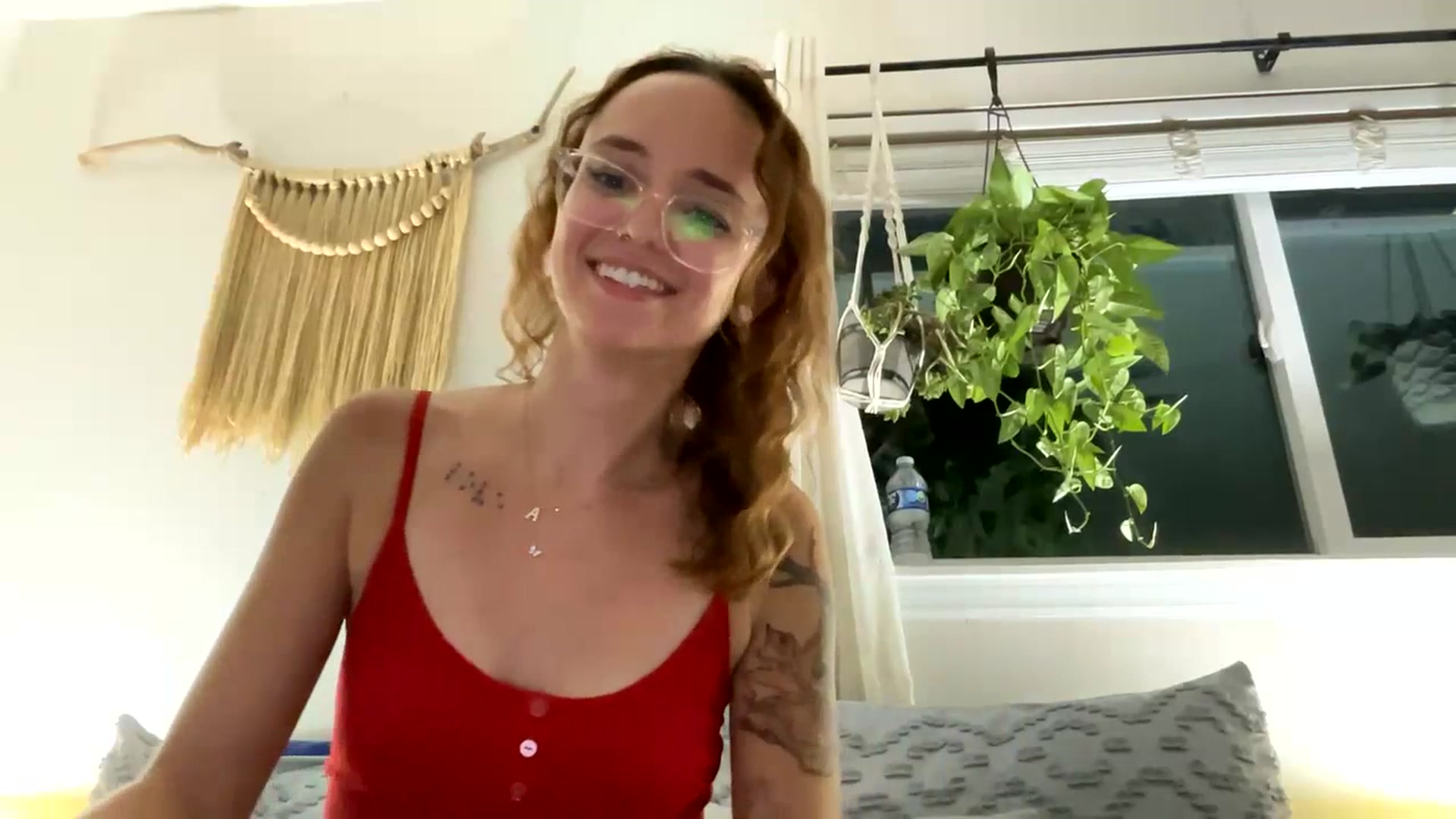 Gallery image thumbnail from Plantbabeee's myfreecams stream on, 07/12/2023, 06:36 image 4 of 20