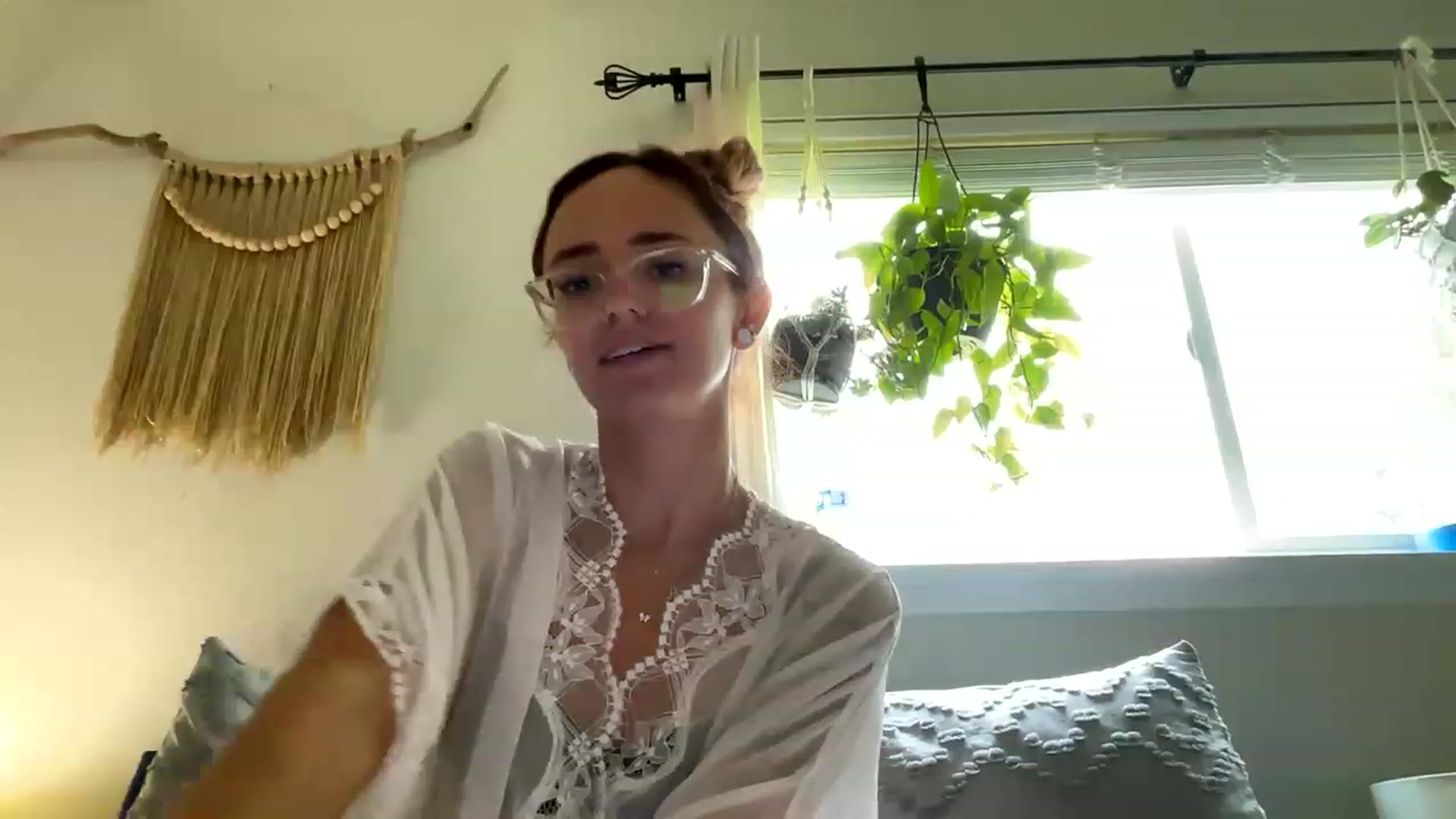 Gallery image thumbnail from Plantbabeee's myfreecams stream on, 07/12/2023, 17:22 image 4 of 20
