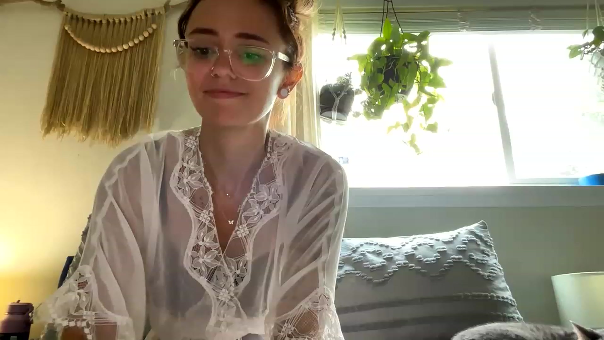 Gallery image thumbnail from Plantbabeee's myfreecams stream on, 07/12/2023, 17:22 image 7 of 20