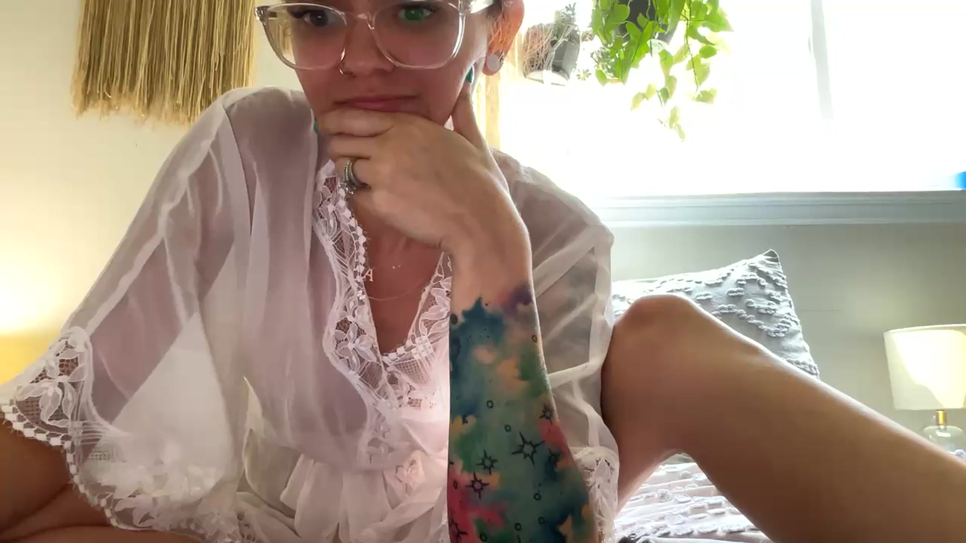Gallery image thumbnail from Plantbabeee's myfreecams stream on, 07/12/2023, 20:12 image 5 of 20