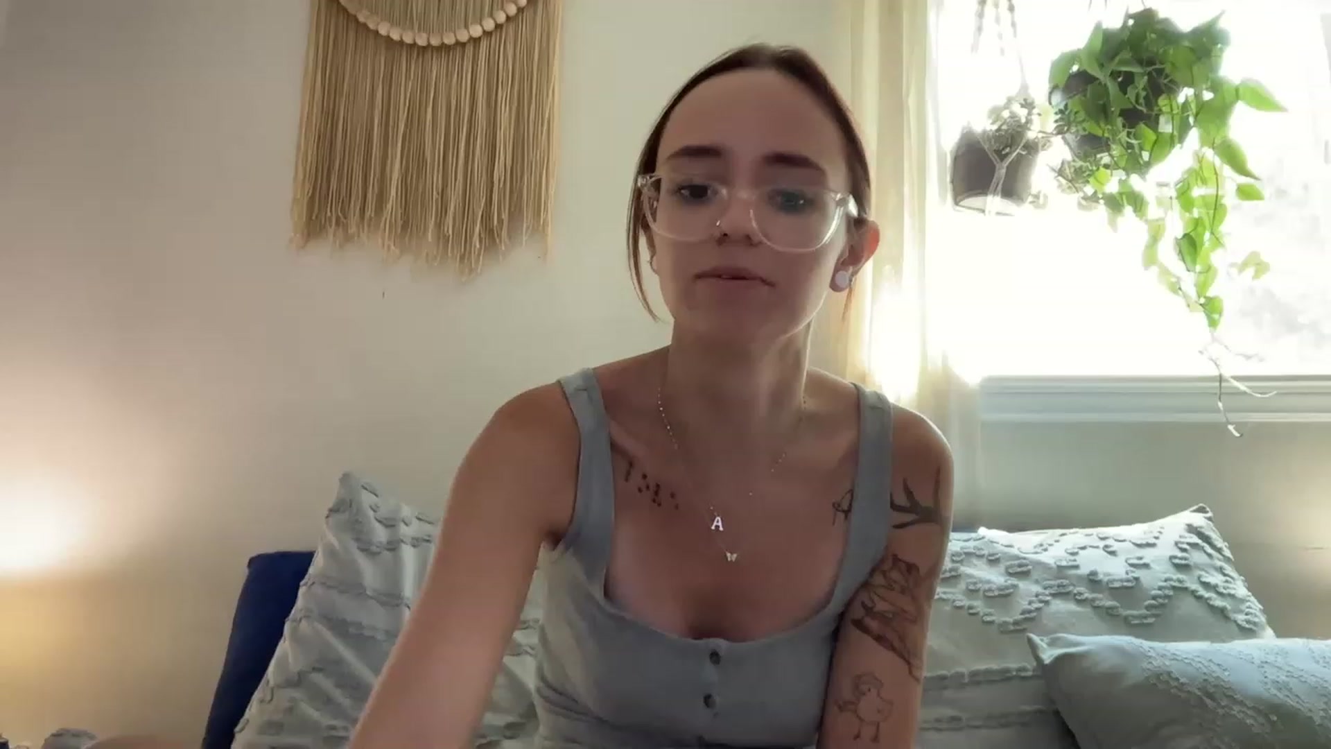 Gallery image thumbnail from Plantbabeee's myfreecams stream on, 07/20/2023, 18:34 image 15 of 20