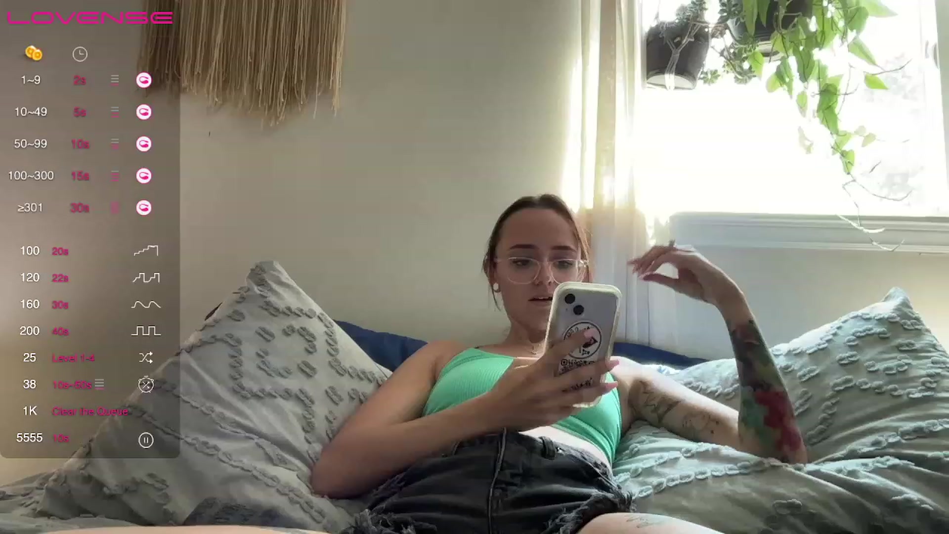 Gallery image thumbnail from Plantbabeee's myfreecams stream on, 07/25/2023, 18:53 image 19 of 20