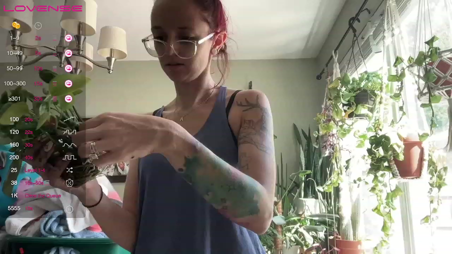 Gallery image thumbnail from Plantbabeee's myfreecams stream on, 08/11/2023, 19:59 image 13 of 20
